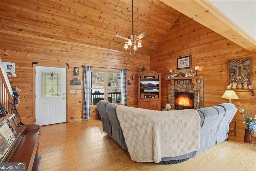 Ellijay, Georgia, 30540, United States, 3 Bedrooms Bedrooms, ,3 BathroomsBathrooms,Residential,For Sale,2036628