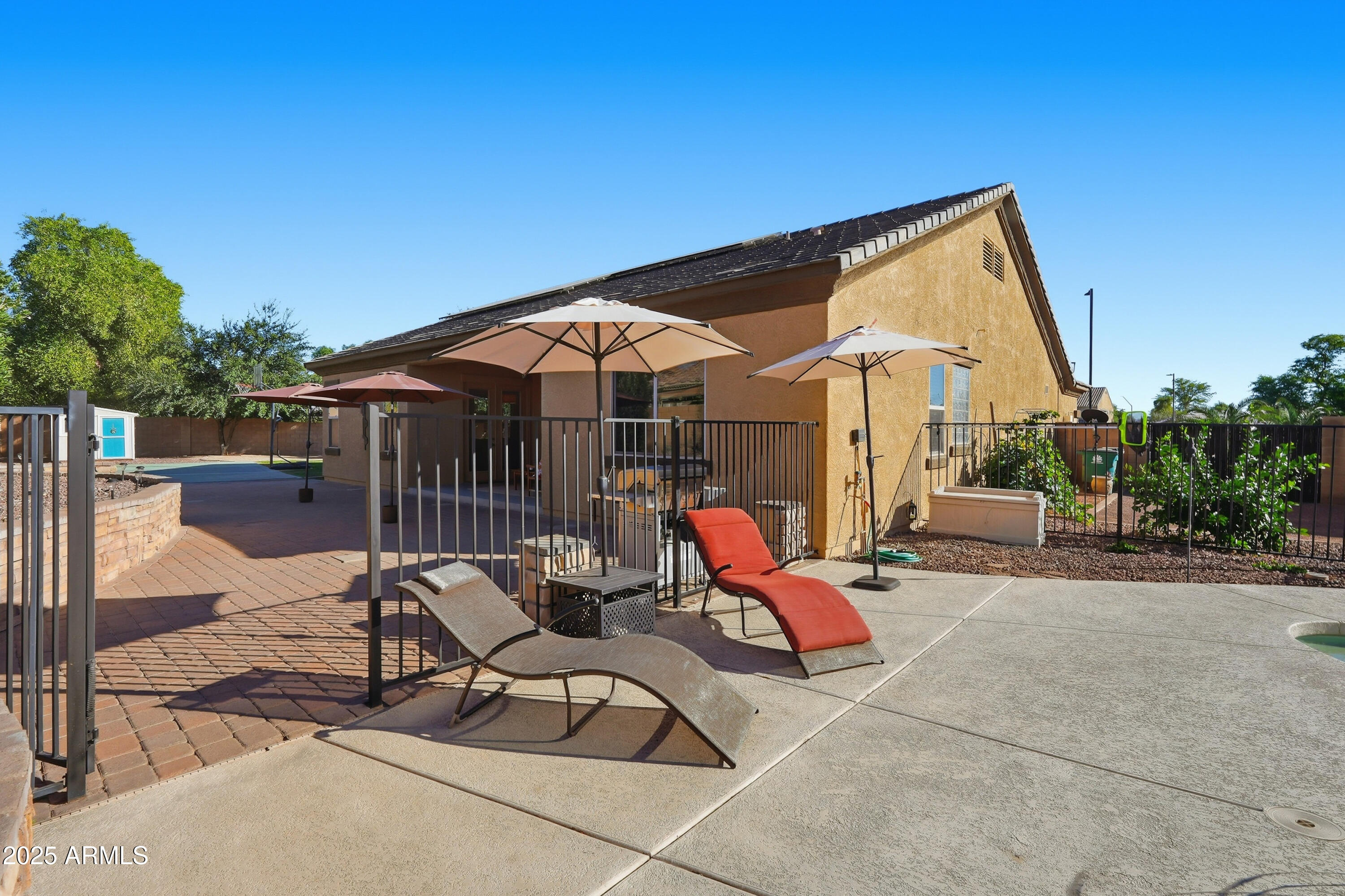 Goodyear, Arizona, 85338, United States, 4 Bedrooms Bedrooms, ,2 BathroomsBathrooms,Residential,For Sale,1989327