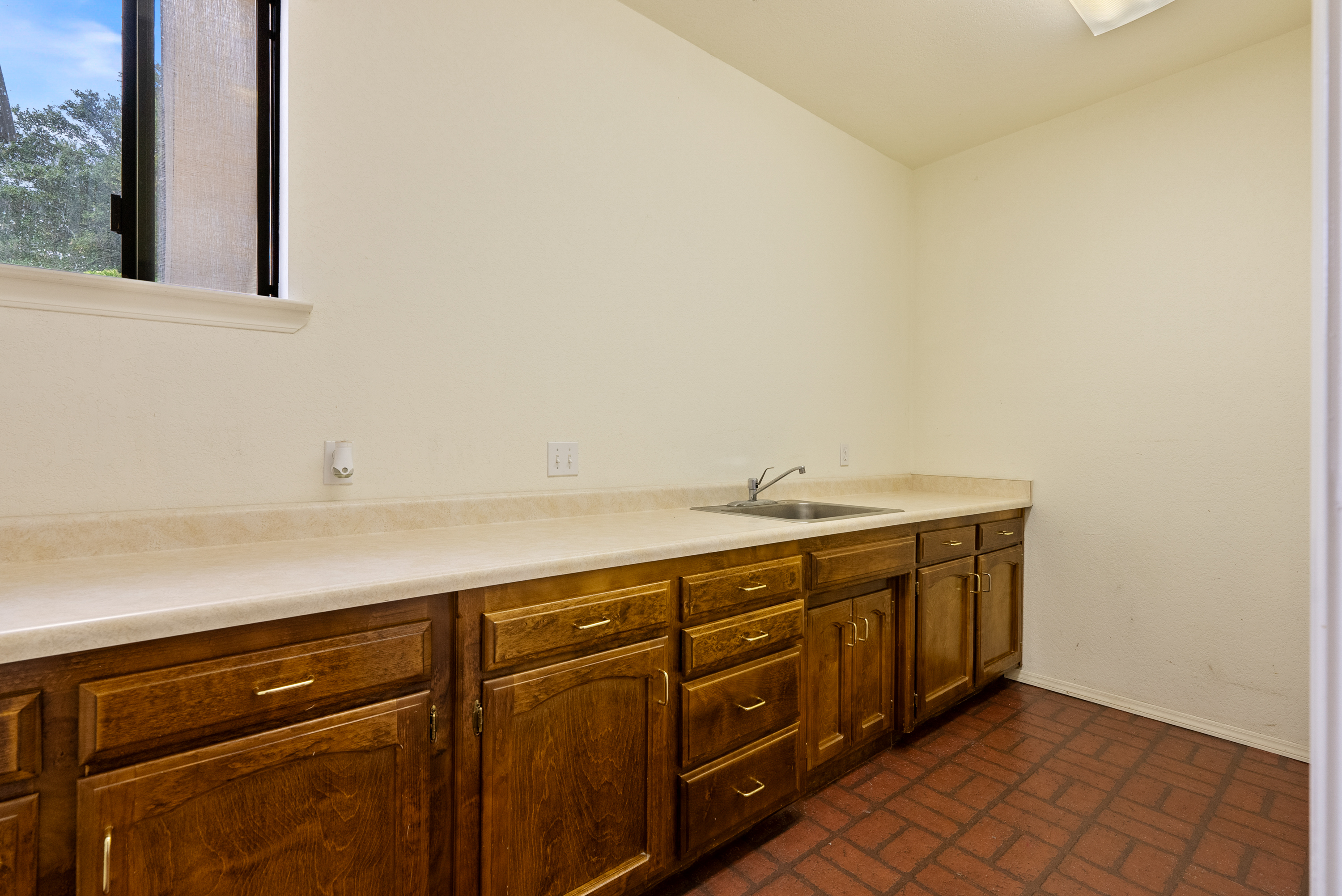  13305 Santa Ana Road, Atascadero, CA 93422 - 物件實景