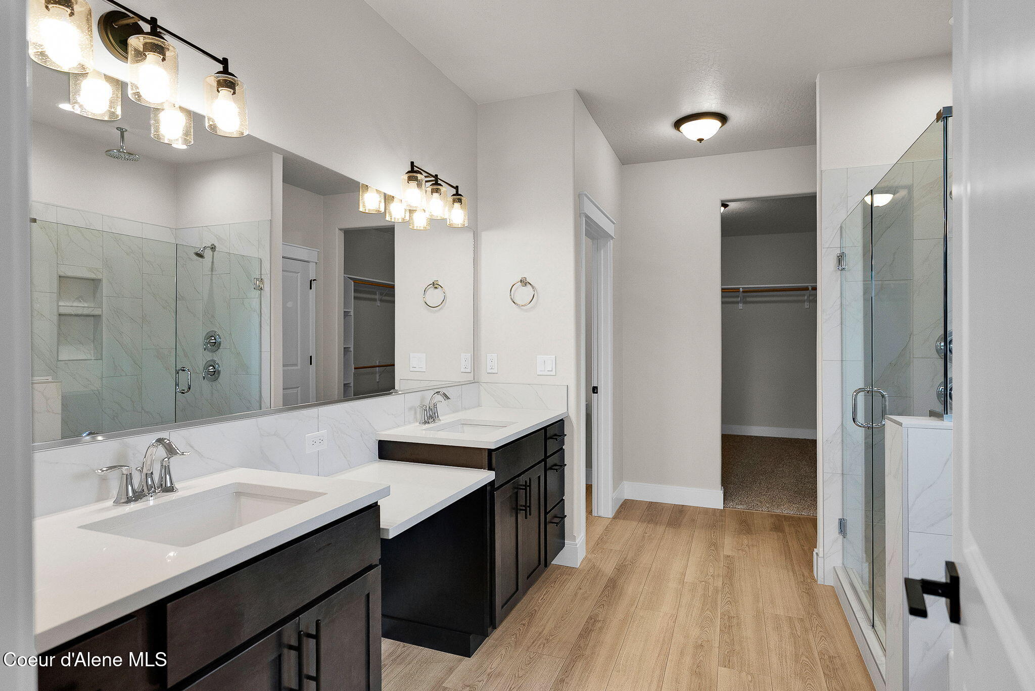 Rathdrum, Idaho, 83858, United States, 5 Bedrooms Bedrooms, ,1 BathroomBathrooms,Residential,For Sale,1989030