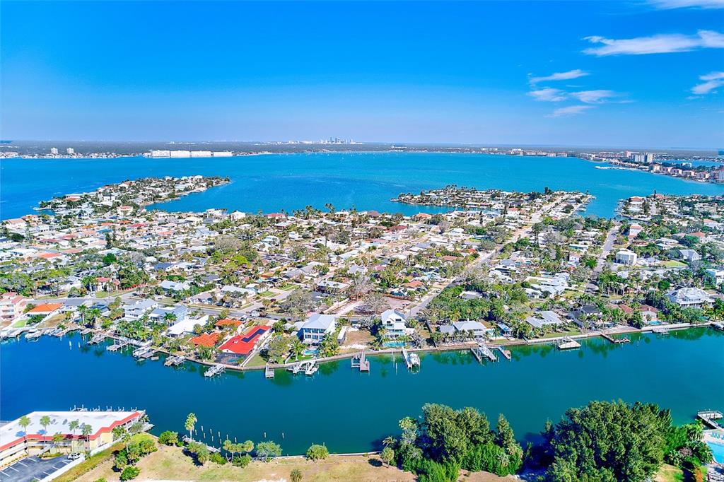 St Pete Beach, Florida, 33706, United States, 2 Bedrooms Bedrooms, ,2 BathroomsBathrooms,Residential,For Sale,1987564