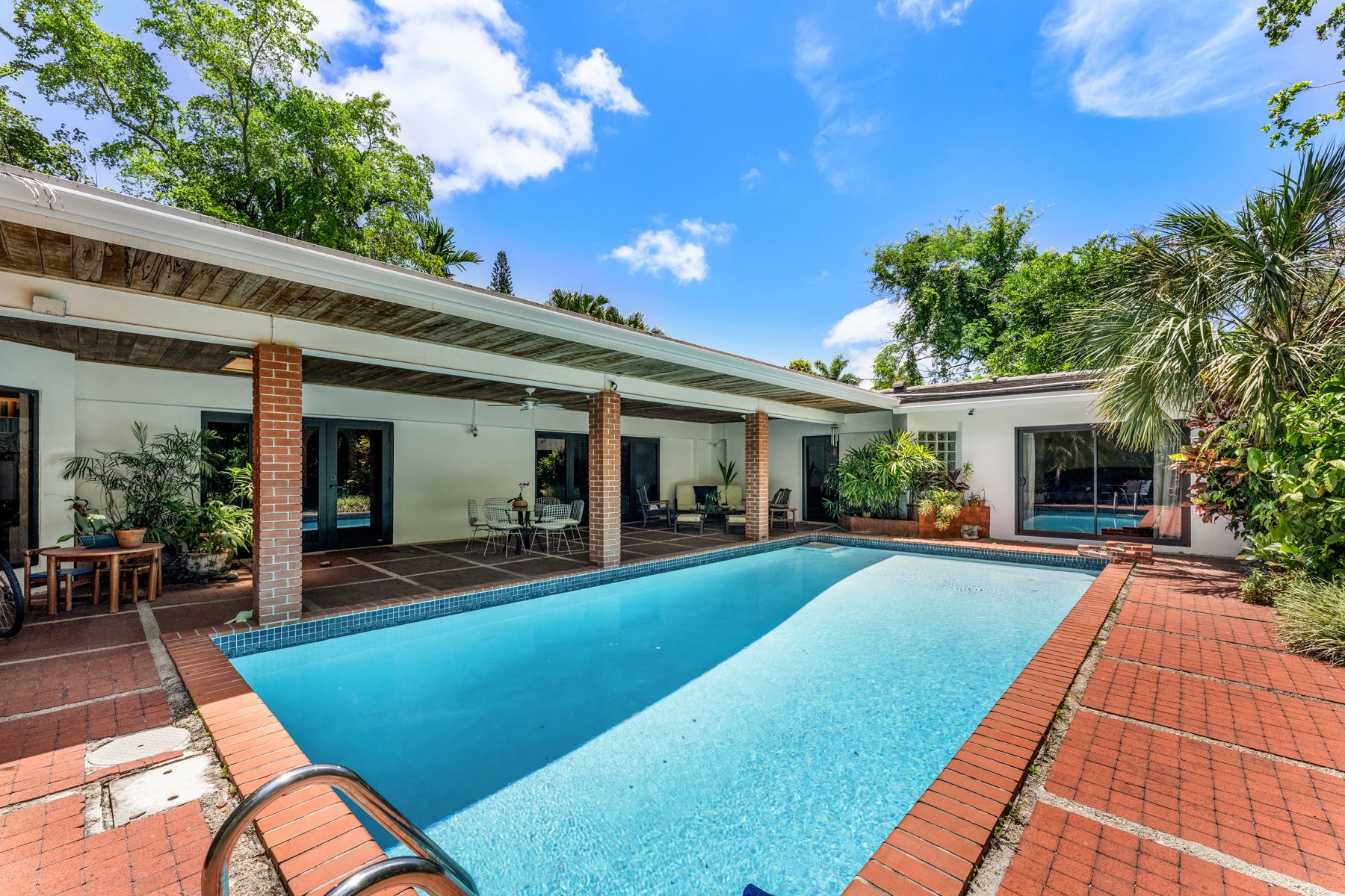  11100 SW 67th Ave, Pinecrest, FL, 33156 - 物件實景