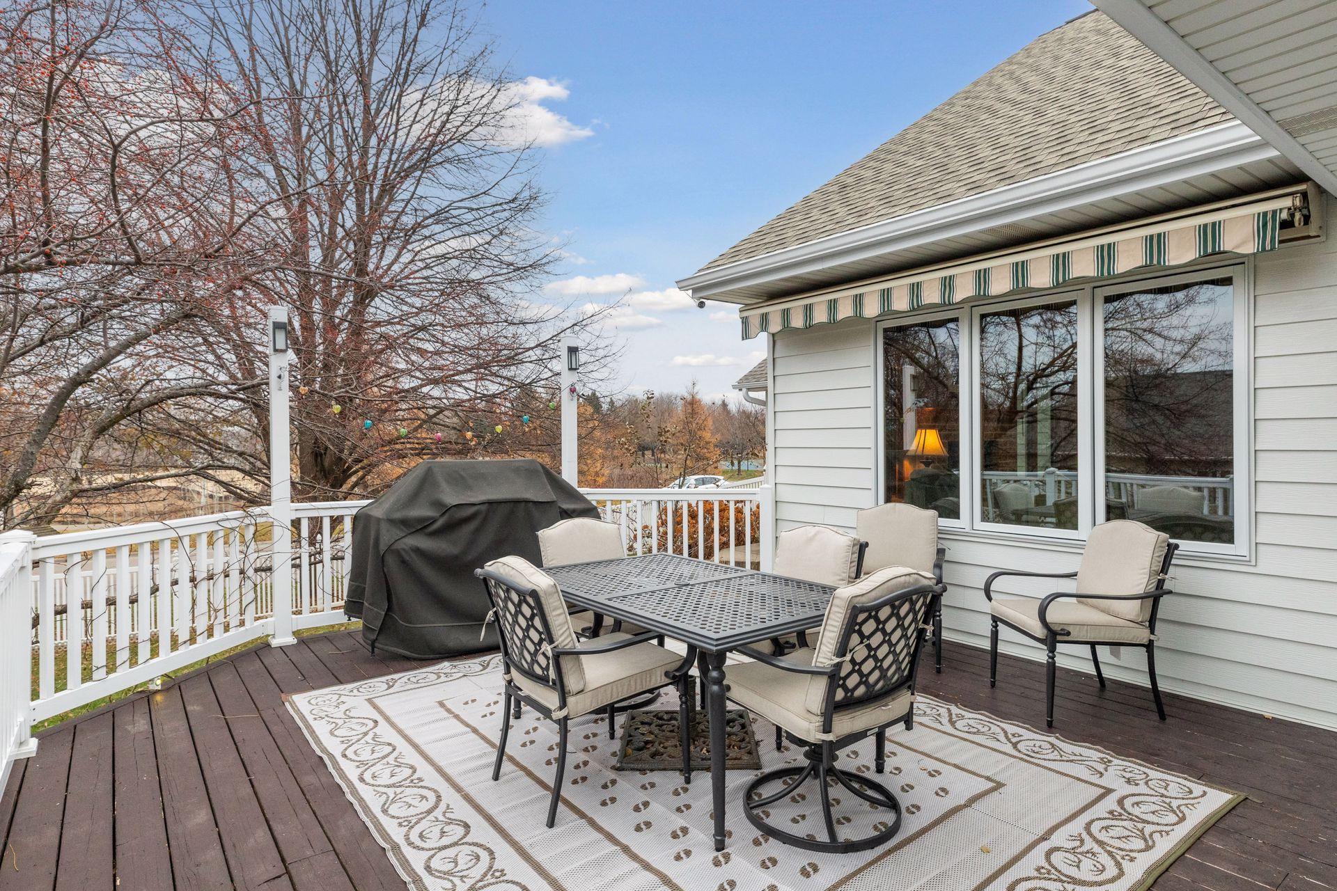 Woodbury, Minnesota, 55129, United States, 5 Bedrooms Bedrooms, ,3 BathroomsBathrooms,Residential,For Sale,1998443