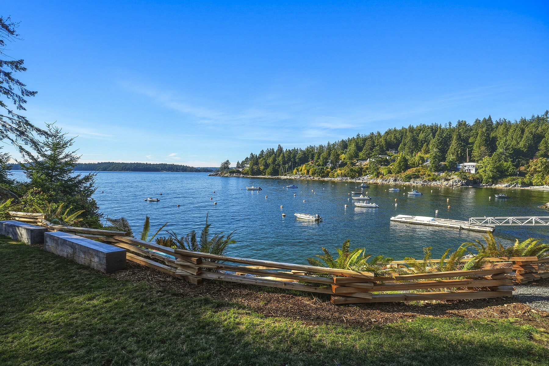  West Coast Waterfront Elegance - 物件實景
