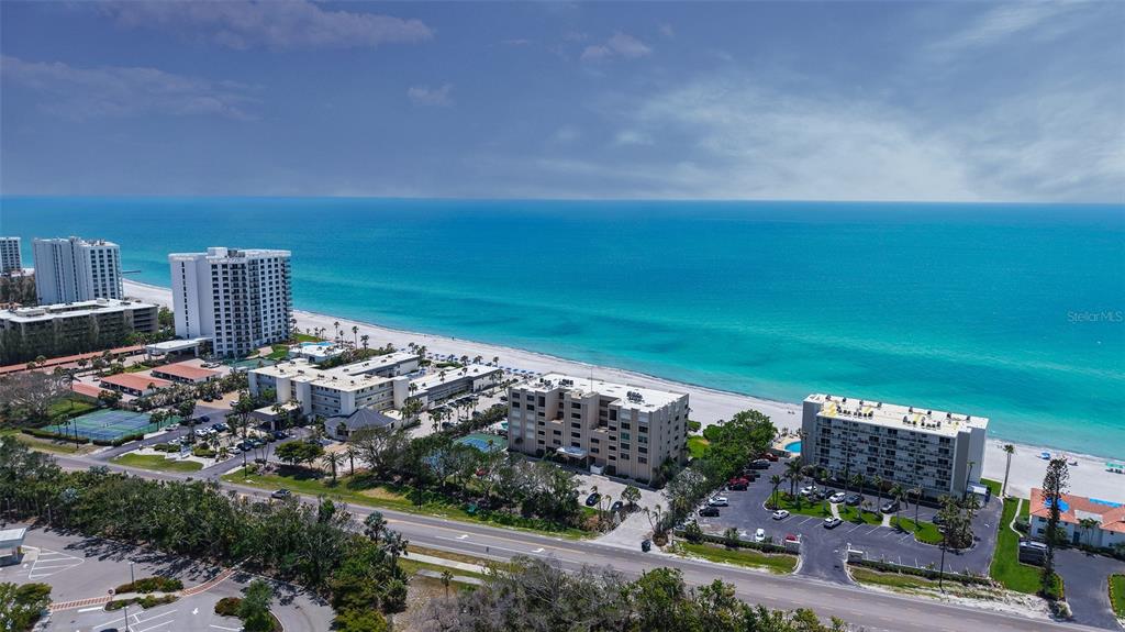 Longboat Key, Florida, 34228, United States, 3 Bedrooms Bedrooms, ,2 BathroomsBathrooms,Residential,For Sale,1793639