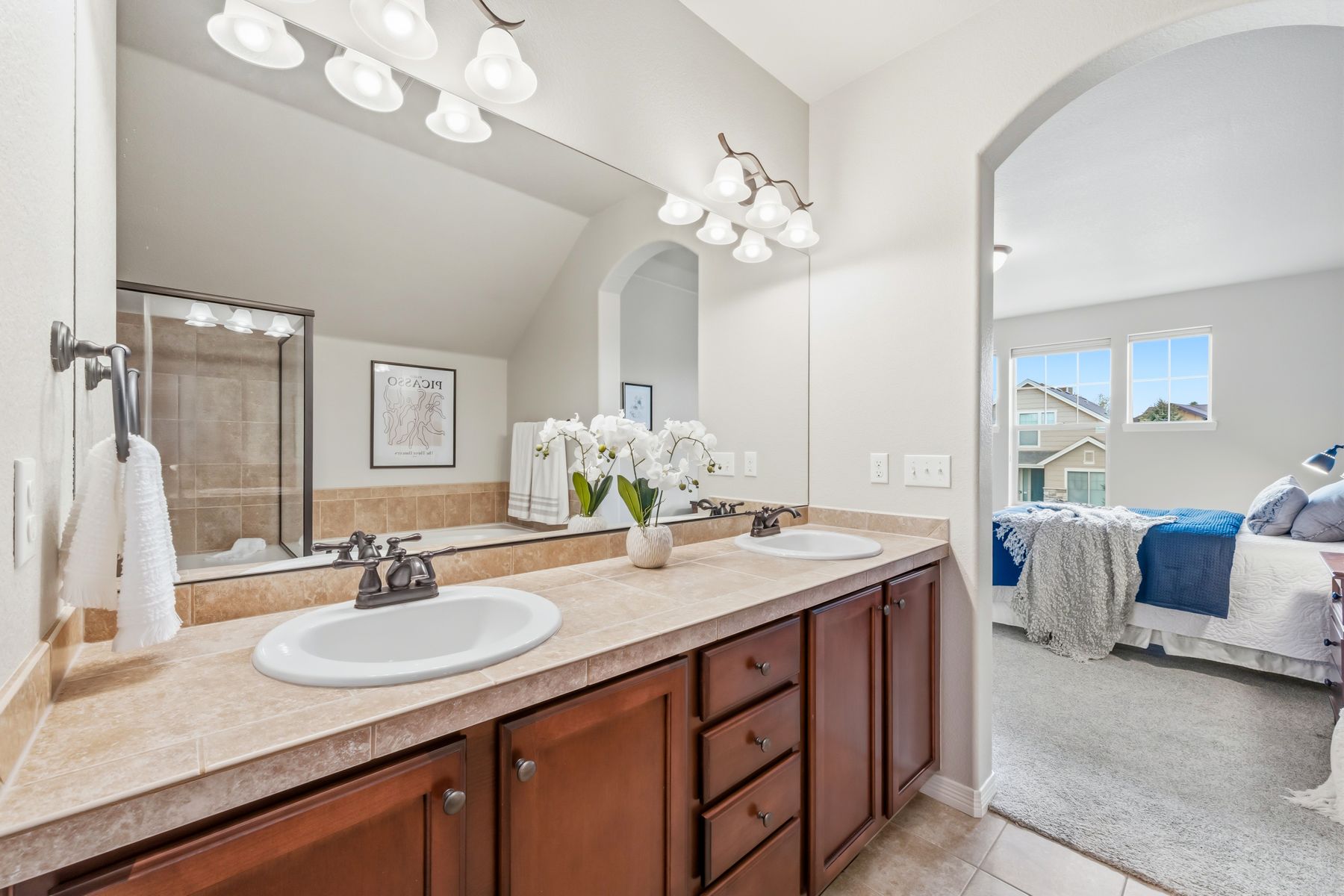  Beautifully Maintained Home in the Highly Sought-After Harmony Ridge Community - 物件實景