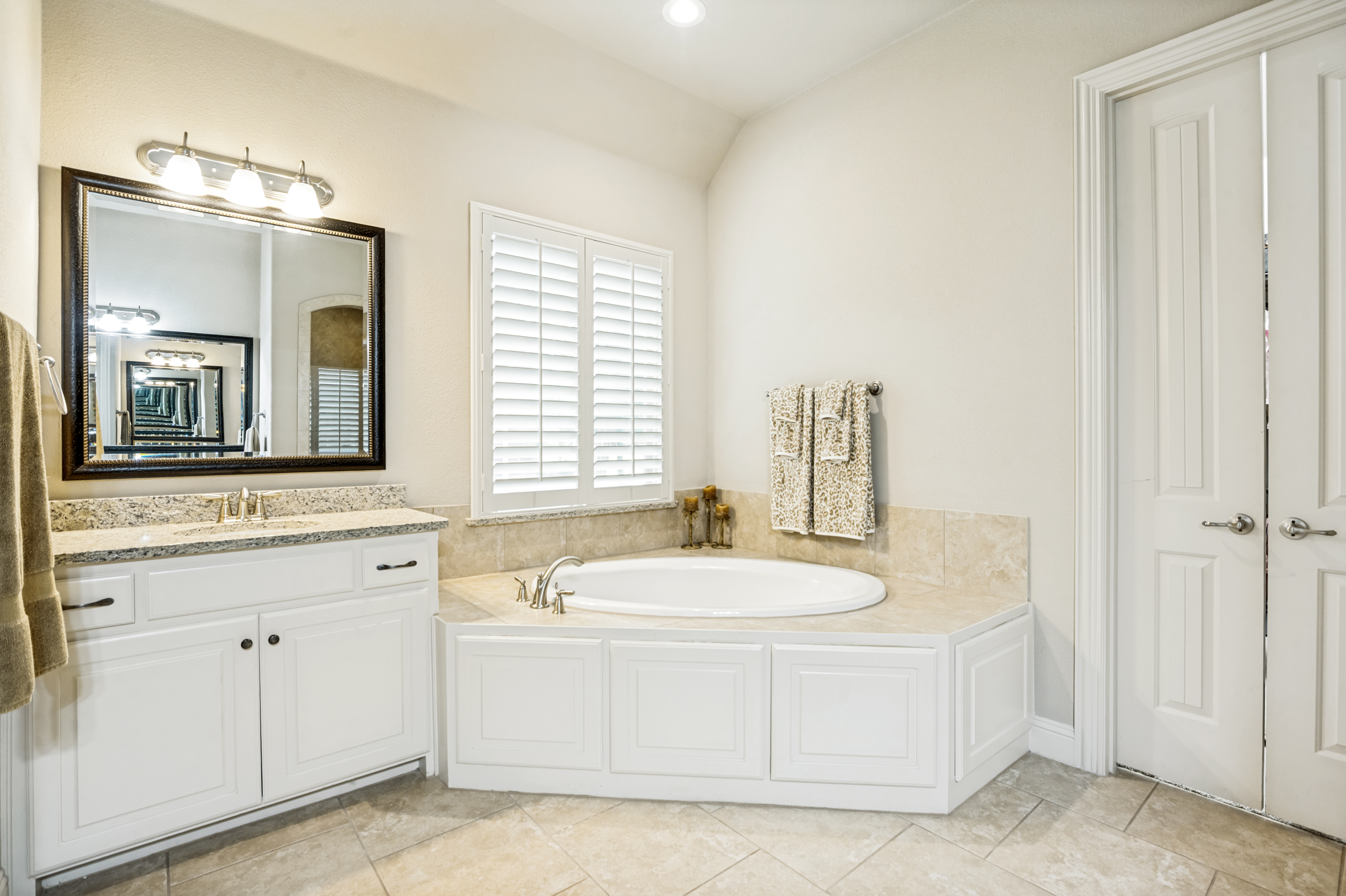  12952 Ridge Spring Drive, Frisco, TX, 75035 - 物件實景