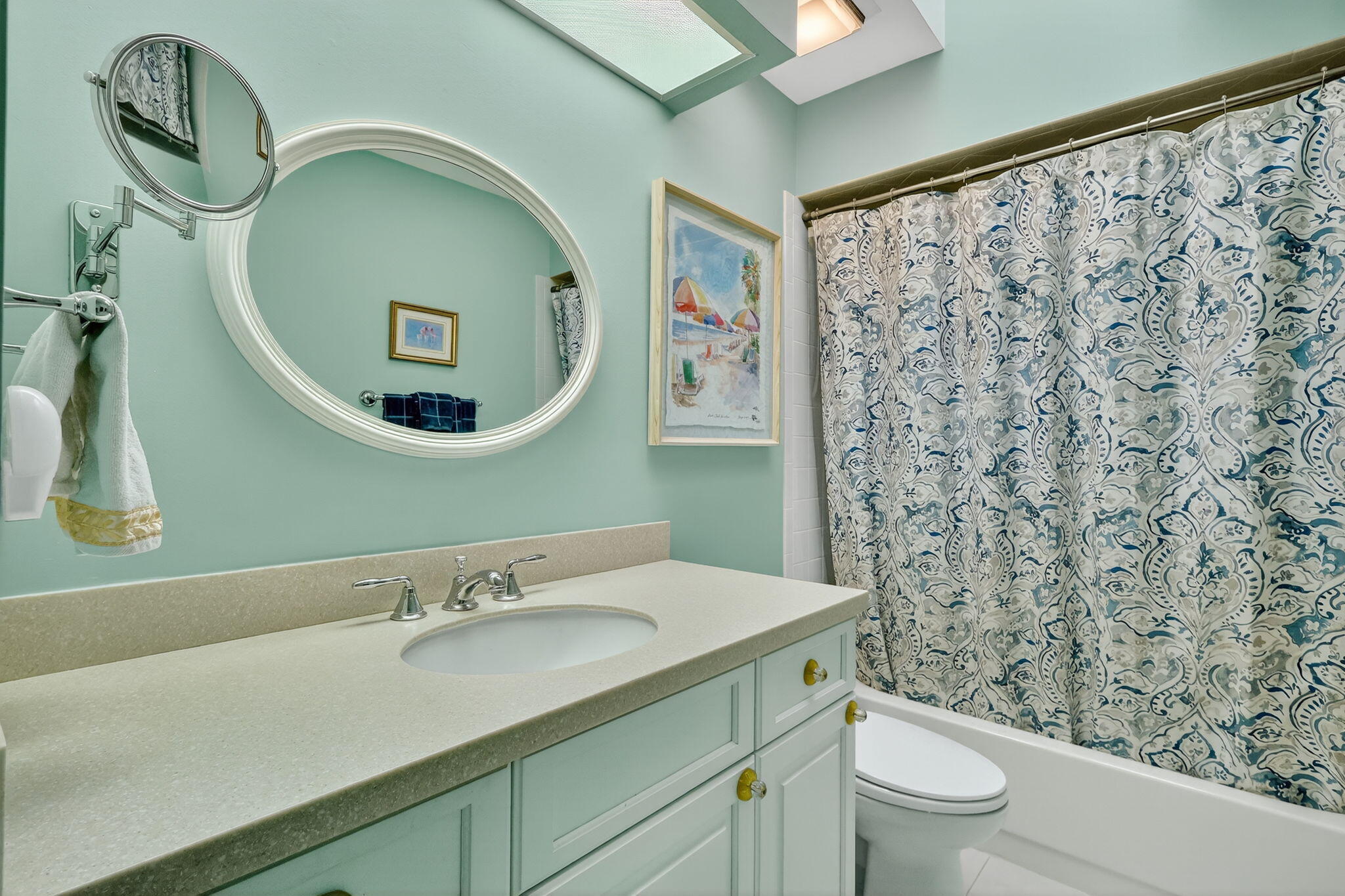 Stuart, Florida, 34997, United States, 3 Bedrooms Bedrooms, ,3 BathroomsBathrooms,Residential,For Sale,1989357