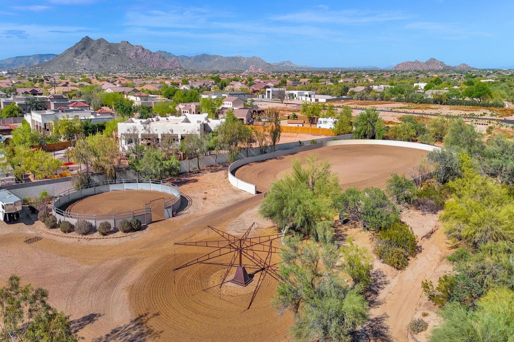  31055 N 56th Street  Cave Creek, AZ - 物件實景