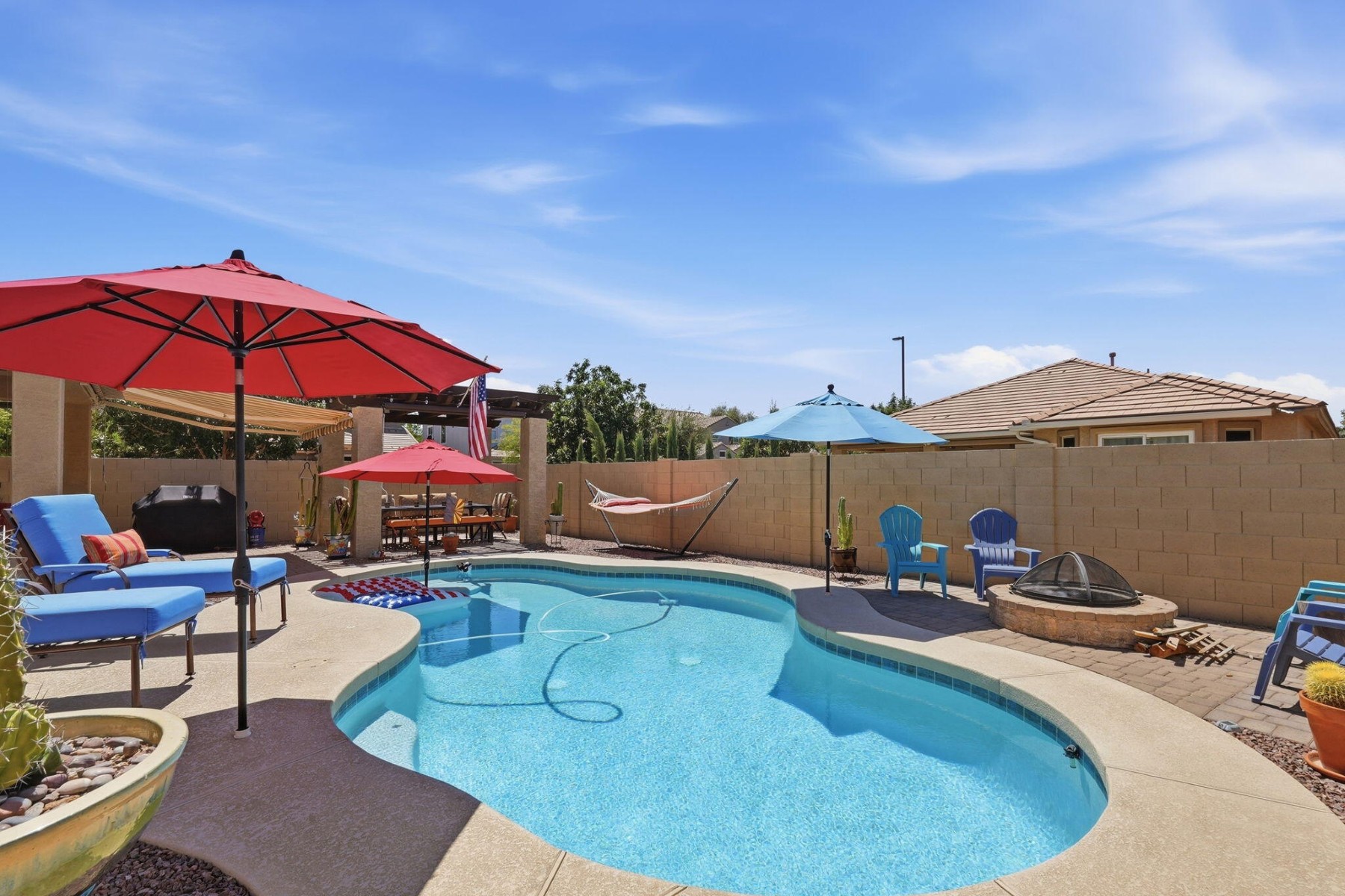  3009 E Meadowview Drive ¦ Gilbert, AZ - 物件實景