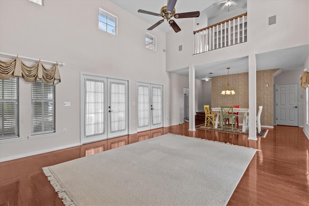 Tarpon Springs, Florida, 34689, United States, 3 Bedrooms Bedrooms, ,3 BathroomsBathrooms,Residential,For Sale,1947969