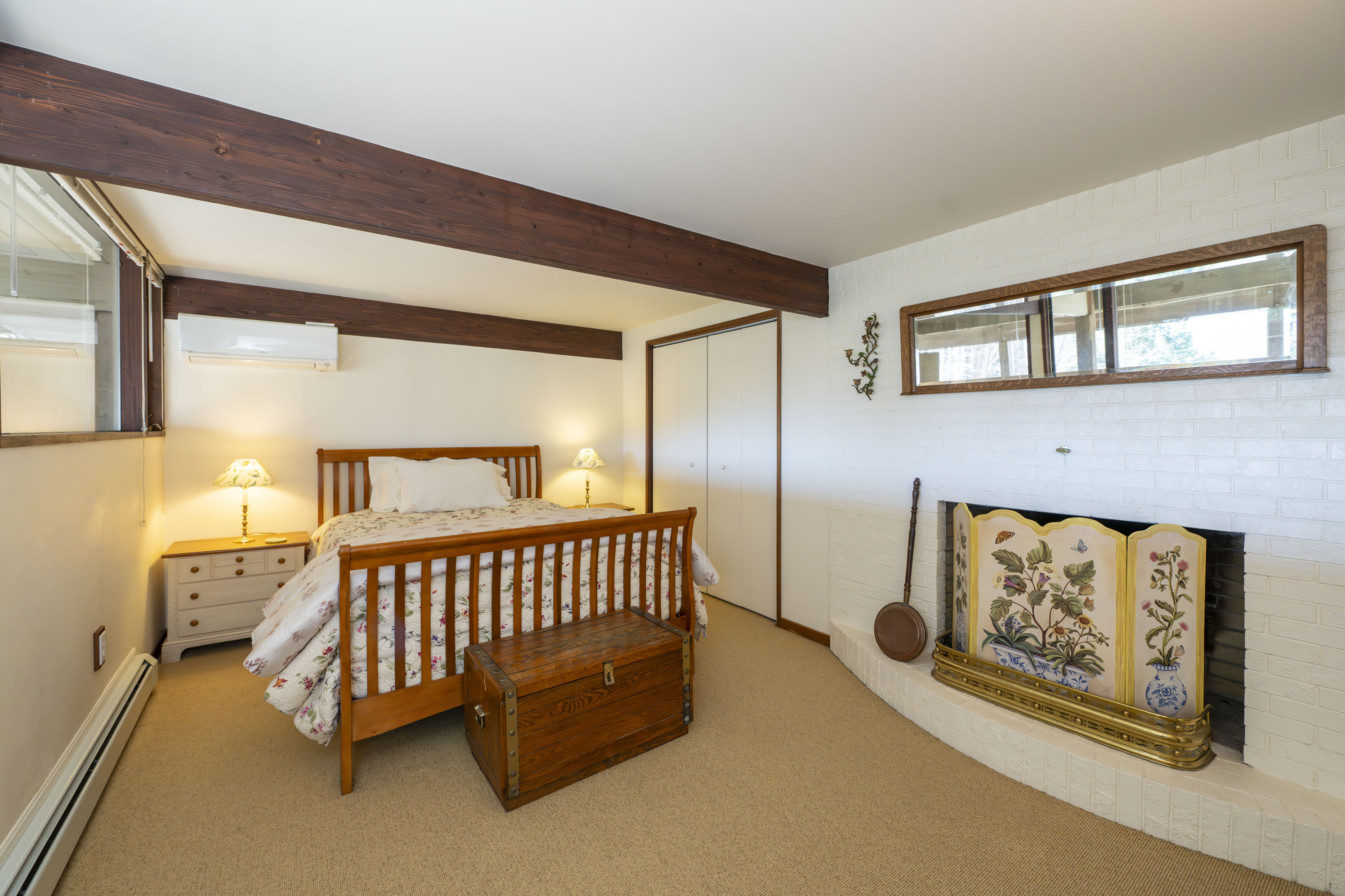  1877 Willard Road - 物件實景
