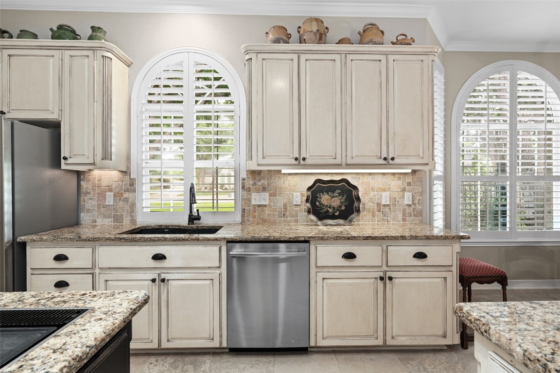 Round Rock, Texas, 78681, United States, 4 Bedrooms Bedrooms, ,4 BathroomsBathrooms,Residential,For Sale,1795335