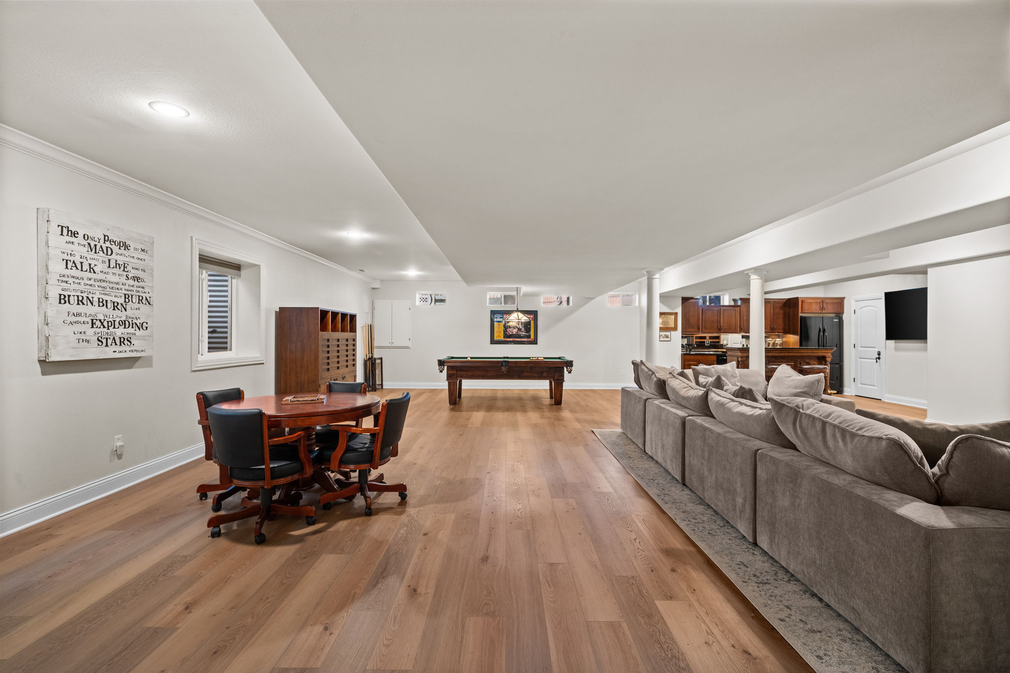  Welcome to 1543 Windridge Court, an exceptional story-and-a-half - 物件實景