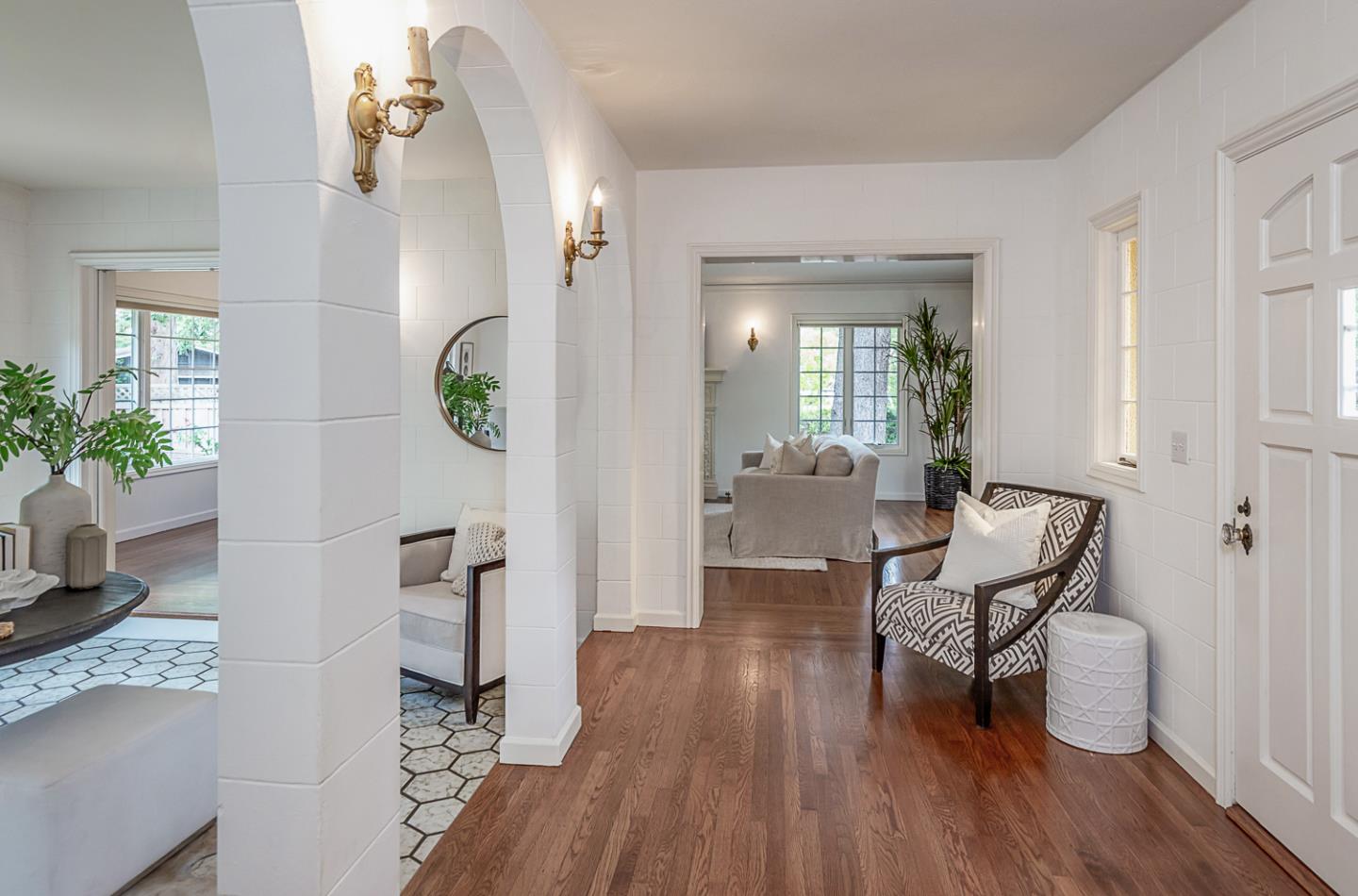 San Mateo, California, 94402, United States, 5 Bedrooms Bedrooms, ,4 BathroomsBathrooms,Residential,For Sale,1901144