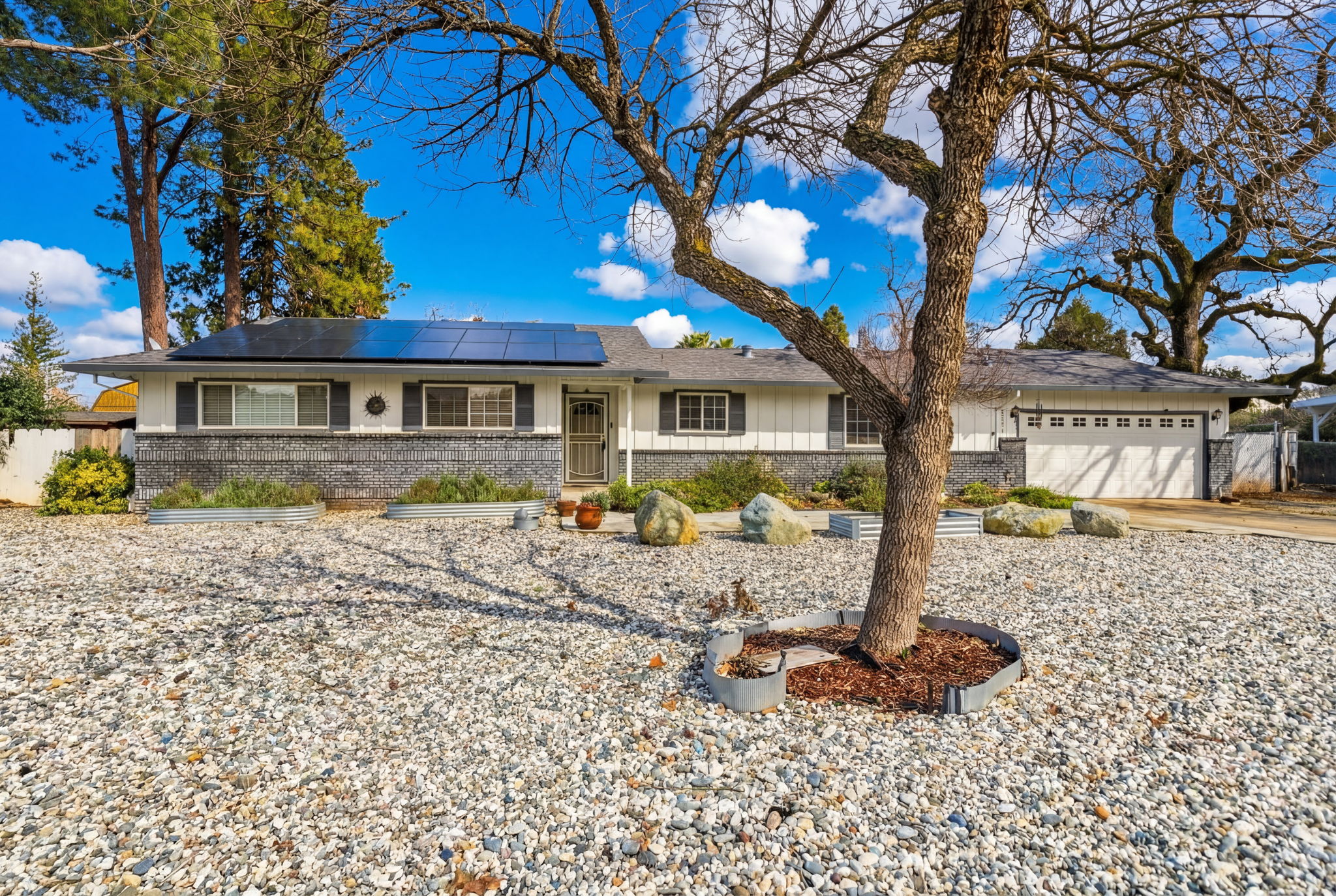 Redding, California, 96002, United States, 3 Bedrooms Bedrooms, ,2 BathroomsBathrooms,Residential,For Sale,2008802