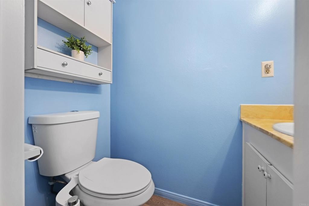 El Cajon, California, 92021, United States, 3 Bedrooms Bedrooms, ,3 BathroomsBathrooms,Residential,For Sale,1924837