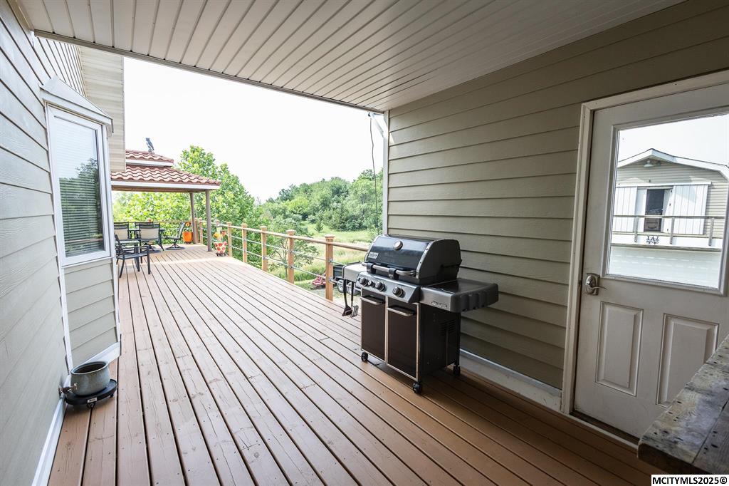 Clear Lake, Iowa, 50428, United States, 3 Bedrooms Bedrooms, ,2 BathroomsBathrooms,Residential,For Sale,1975184