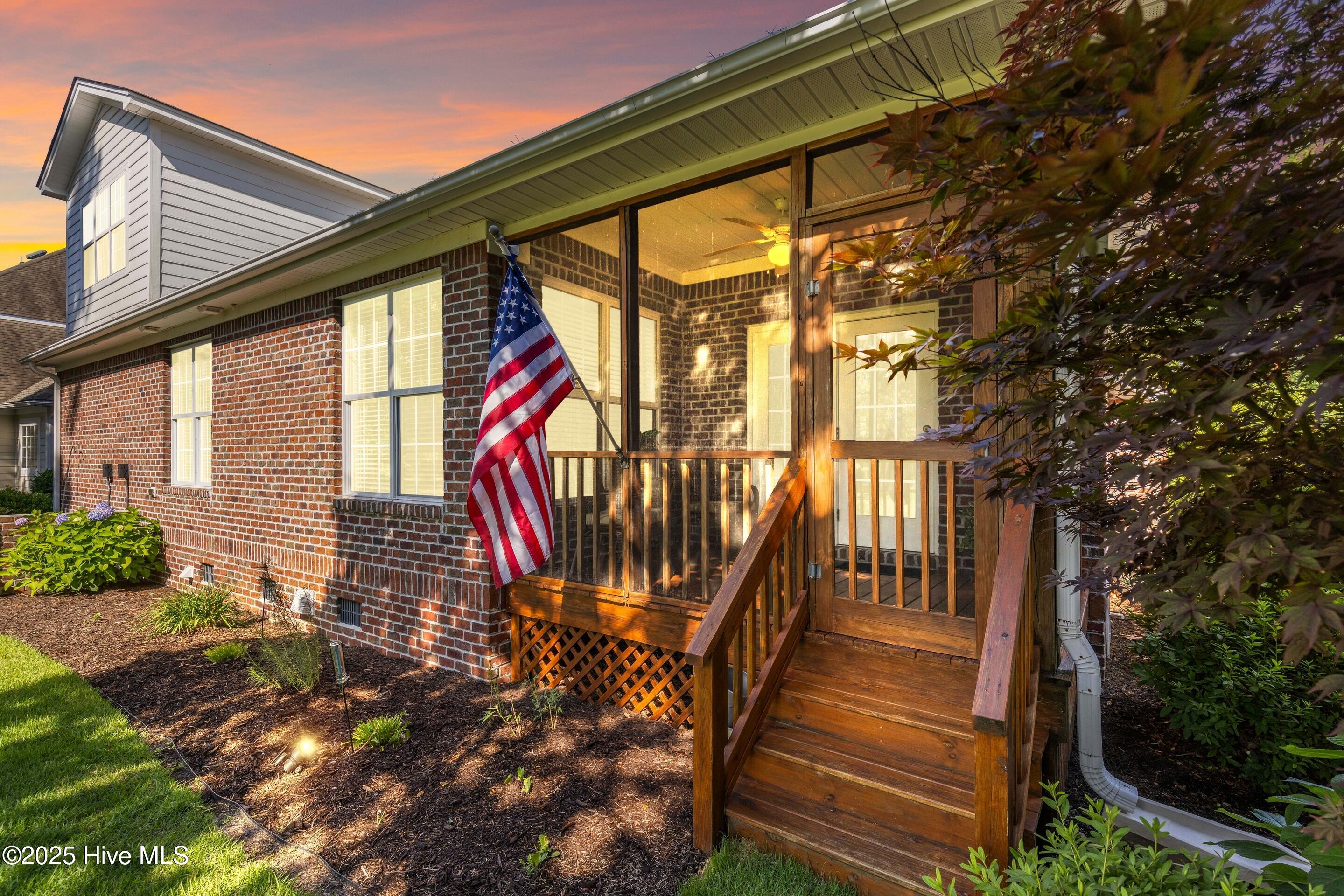 Bolivia, North Carolina, 28422, United States, 4 Bedrooms Bedrooms, ,3 BathroomsBathrooms,Residential,For Sale,1866825