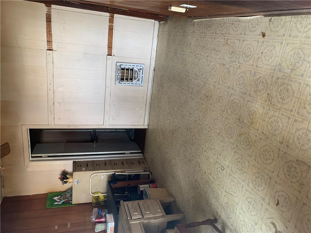 Bryan, Texas, 77802, United States, 3 Bedrooms Bedrooms, ,2 BathroomsBathrooms,Residential,For Sale,1730403