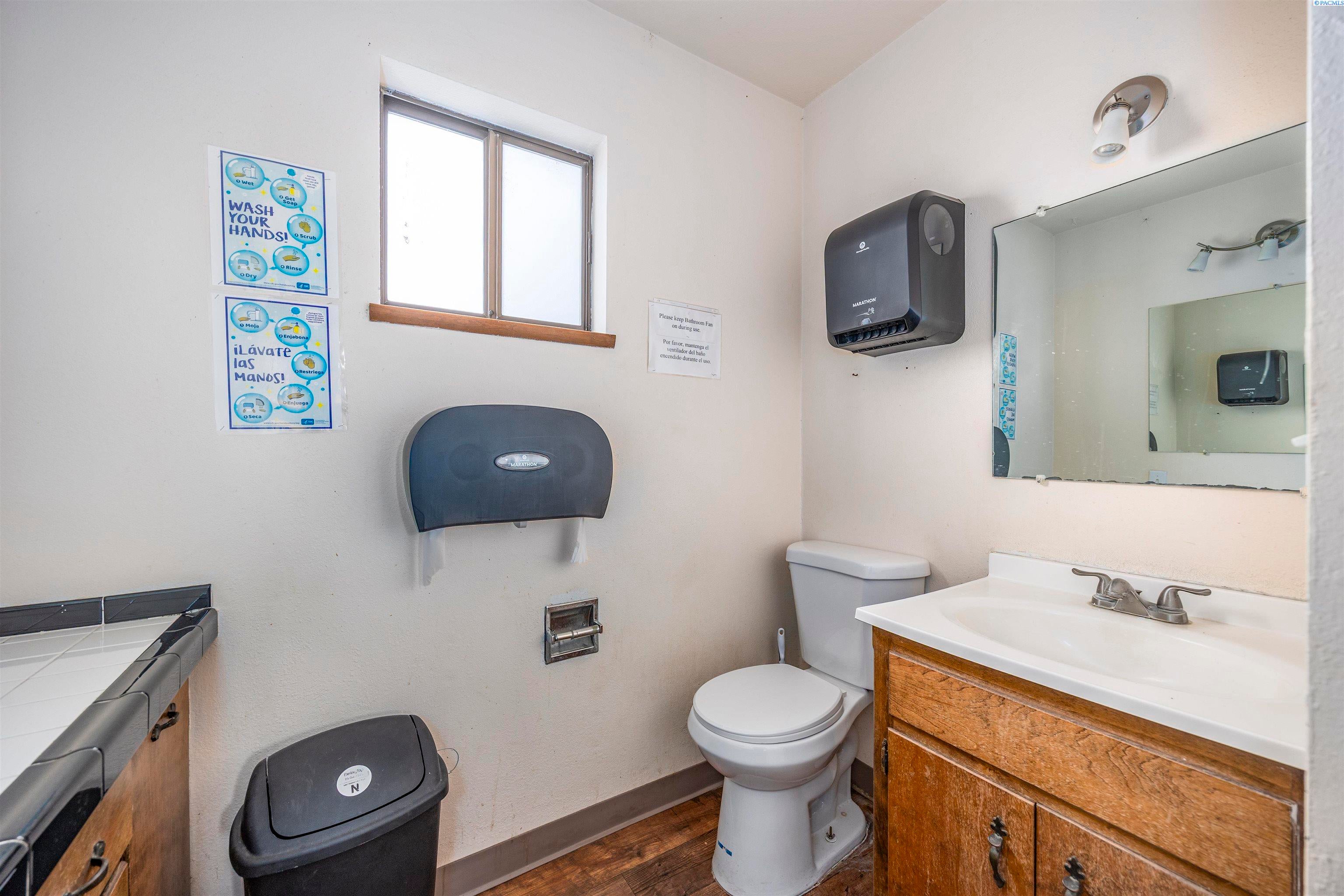 Benton City, Washington, 99320, United States, 3 Bedrooms Bedrooms, ,3 BathroomsBathrooms,Residential,For Sale,1998041