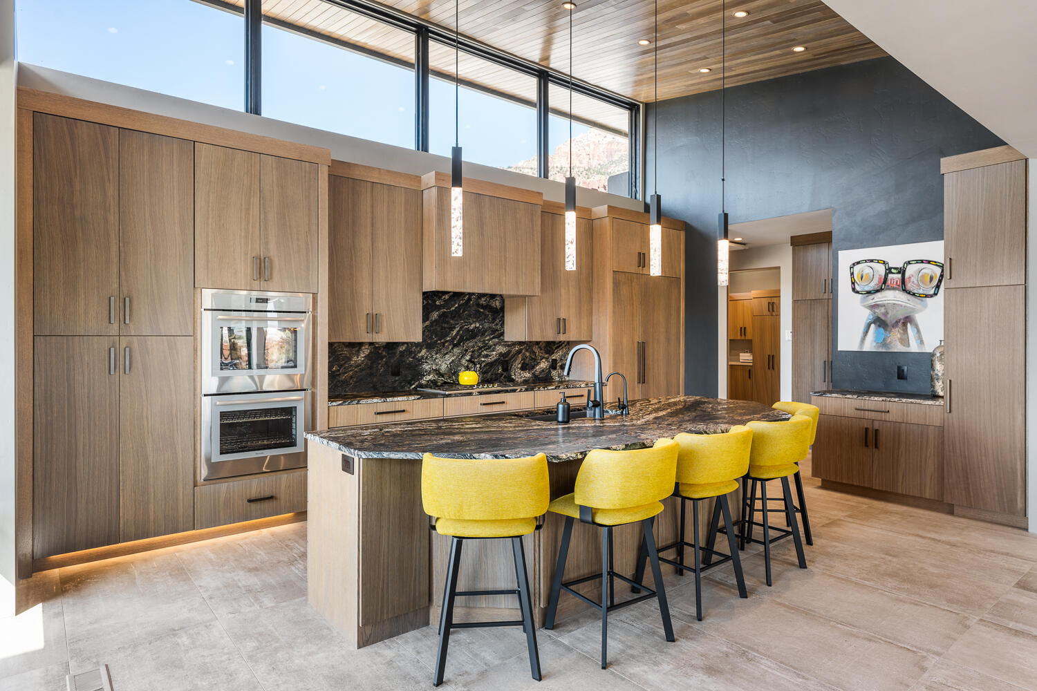 Springdale, Utah, 84767, United States, 4 Bedrooms Bedrooms, ,Residential,For Sale,1991496