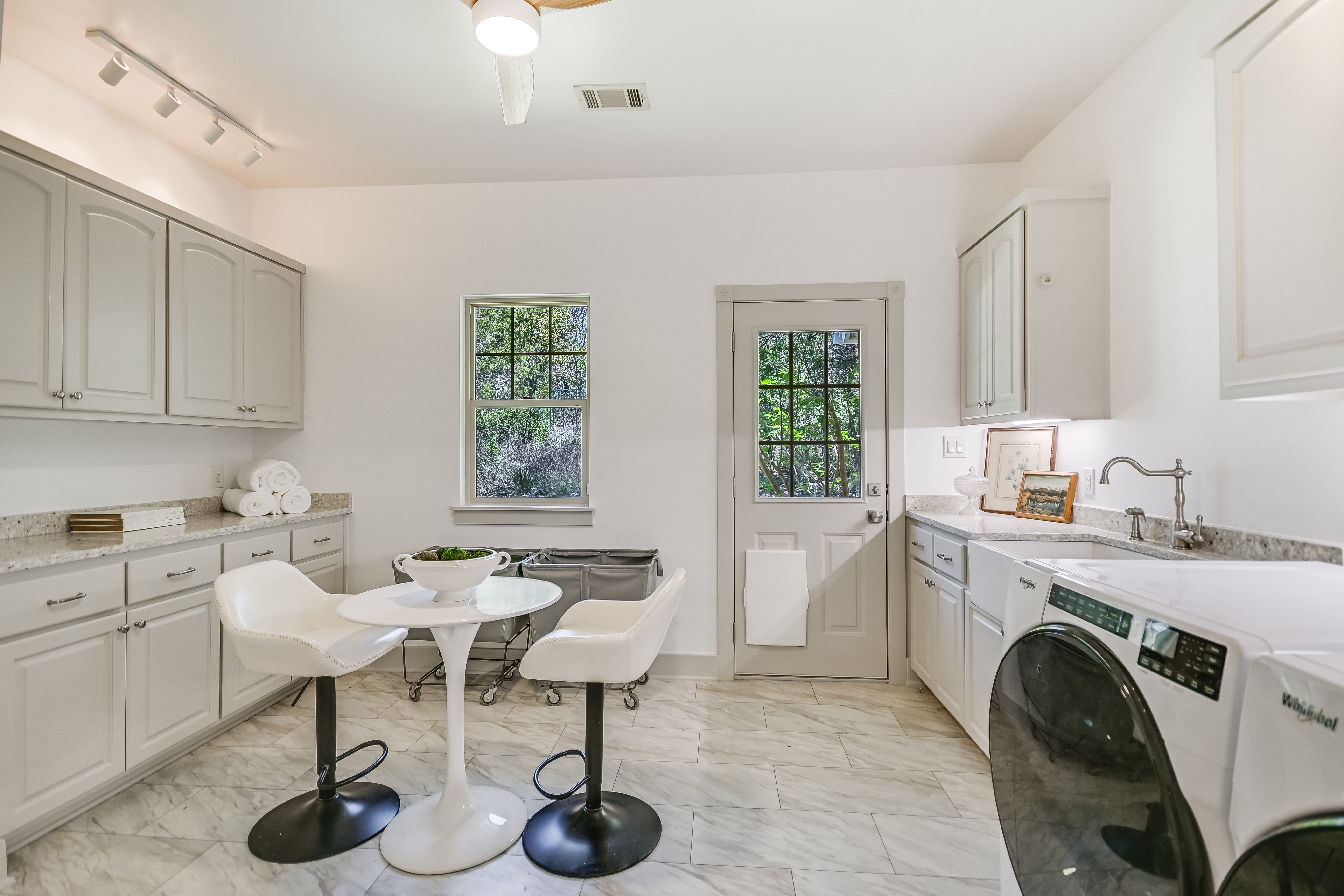  700 Furlong Drive, Austin, TX 78746 - 物件實景