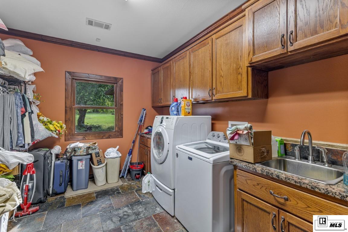 Downsville, Louisiana, 71234, United States, 3 Bedrooms Bedrooms, ,2 BathroomsBathrooms,Residential,For Sale,1885392