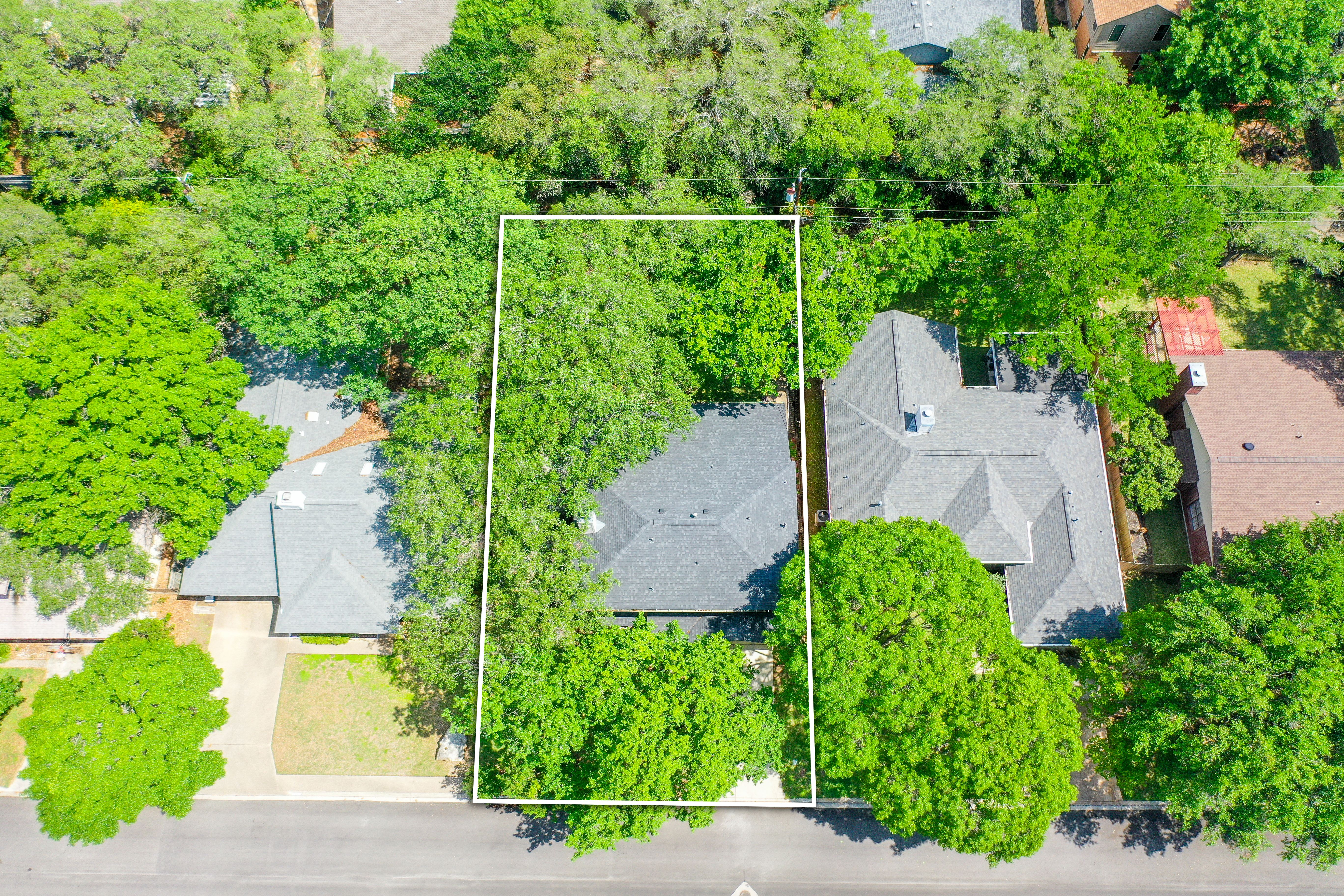  Luxury Living in Churchill Estates with Timeless Design - 物件實景