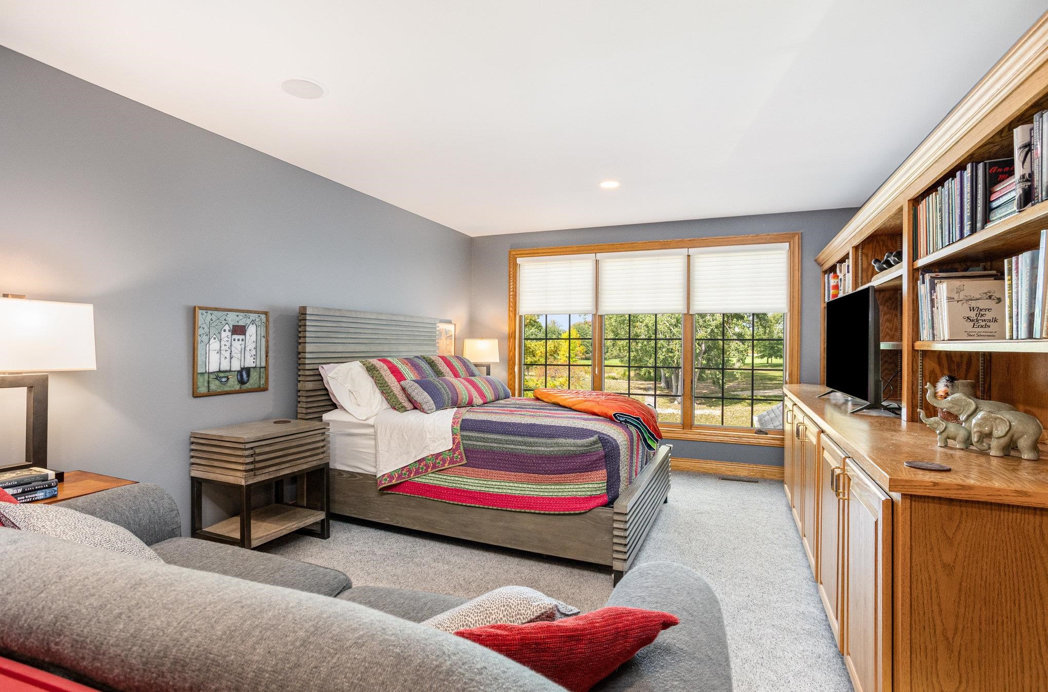 Bay City, Michigan, 48706, United States, 4 Bedrooms Bedrooms, ,5 BathroomsBathrooms,Residential,For Sale,1986135