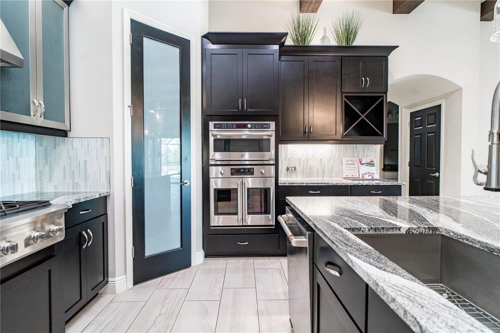 LAND O LAKES, Florida, 34637, United States, 5 Bedrooms Bedrooms, ,4 BathroomsBathrooms,Residential,For Sale,1759399