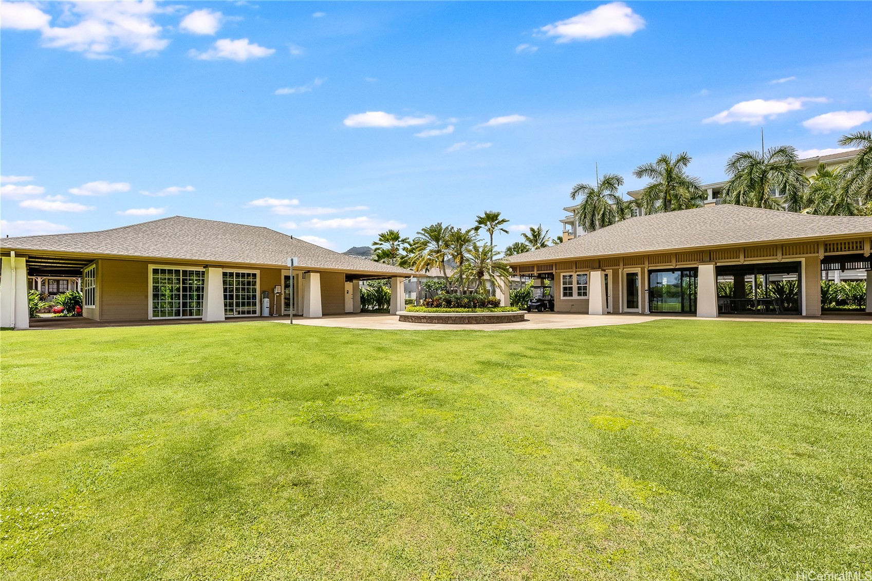 Honolulu, Hawaii, 96825, United States, 3 Bedrooms Bedrooms, ,2 BathroomsBathrooms,Residential,For Sale,1885693