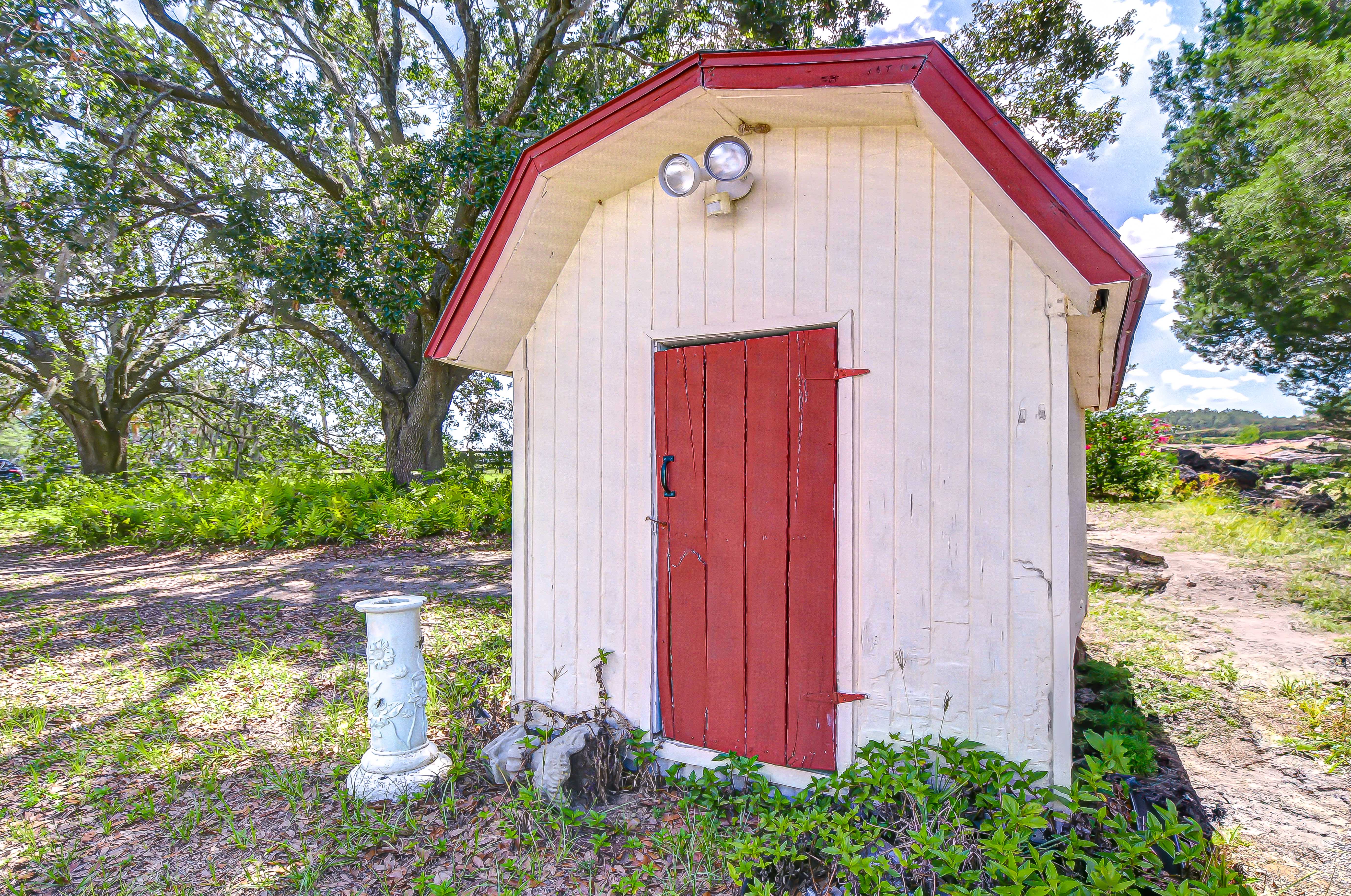 Dade City, Florida, 33523, United States, 4 Bedrooms Bedrooms, ,3 BathroomsBathrooms,Residential,For Sale,1873323
