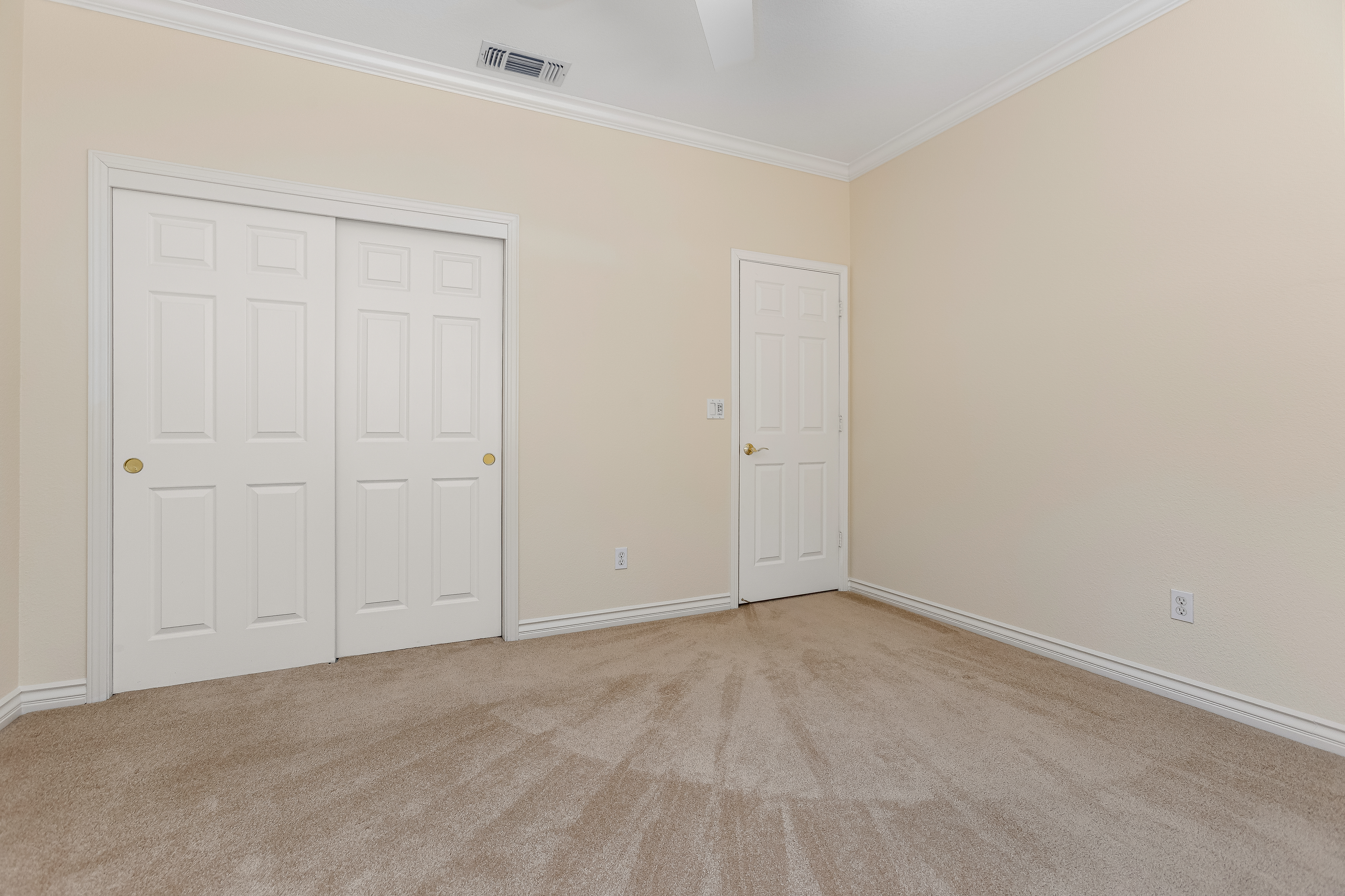  8681 Riverwood Drive, Placerville, CA 95667 - 物件實景