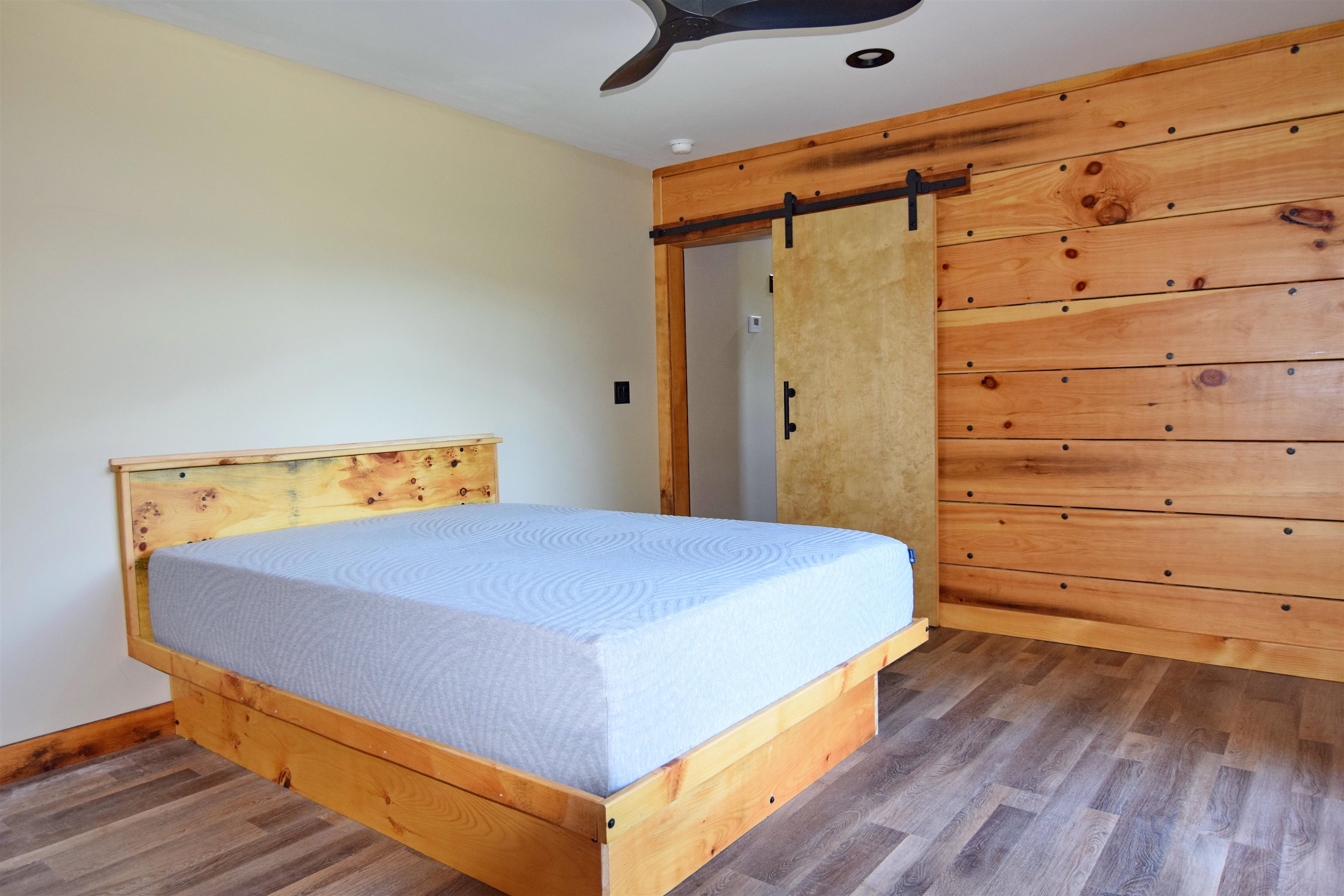 Lisbon, New Hampshire, 03585, United States, 3 Bedrooms Bedrooms, ,3 BathroomsBathrooms,Residential,For Sale,1877194