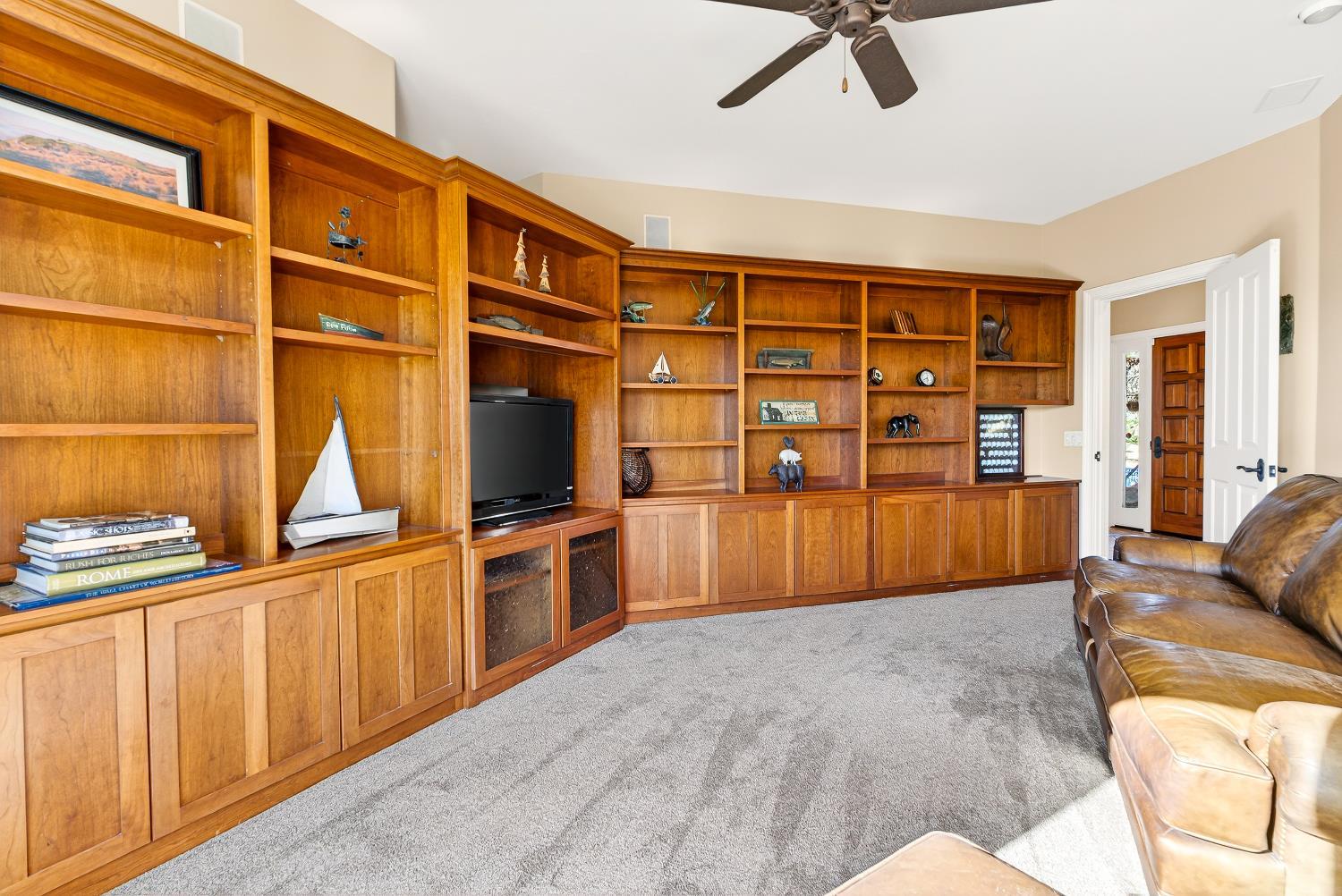 Grass Valley, California, 95949, United States, 3 Bedrooms Bedrooms, ,3 BathroomsBathrooms,Residential,For Sale,2048719