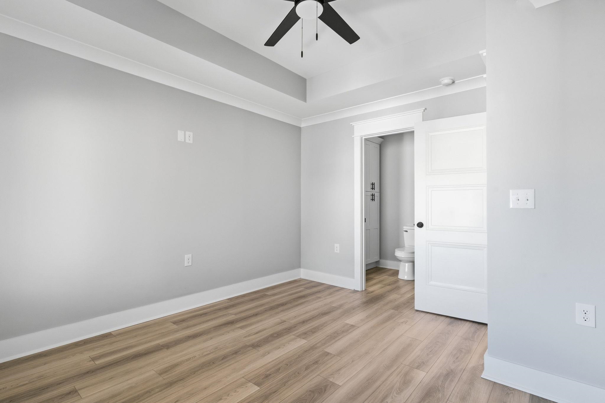 Myrtle Beach, South Carolina, 29575, United States, 5 Bedrooms Bedrooms, ,5 BathroomsBathrooms,Residential,For Sale,2029959