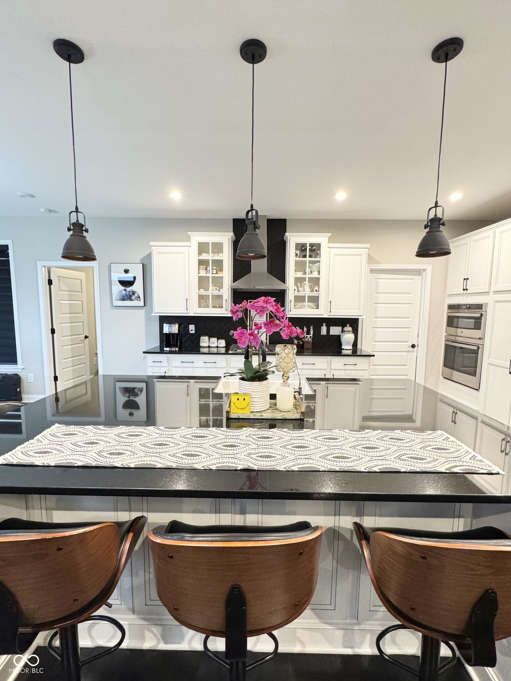 Greenwood, Indiana, 46143, United States, 5 Bedrooms Bedrooms, ,5 BathroomsBathrooms,Residential,For Sale,2005361