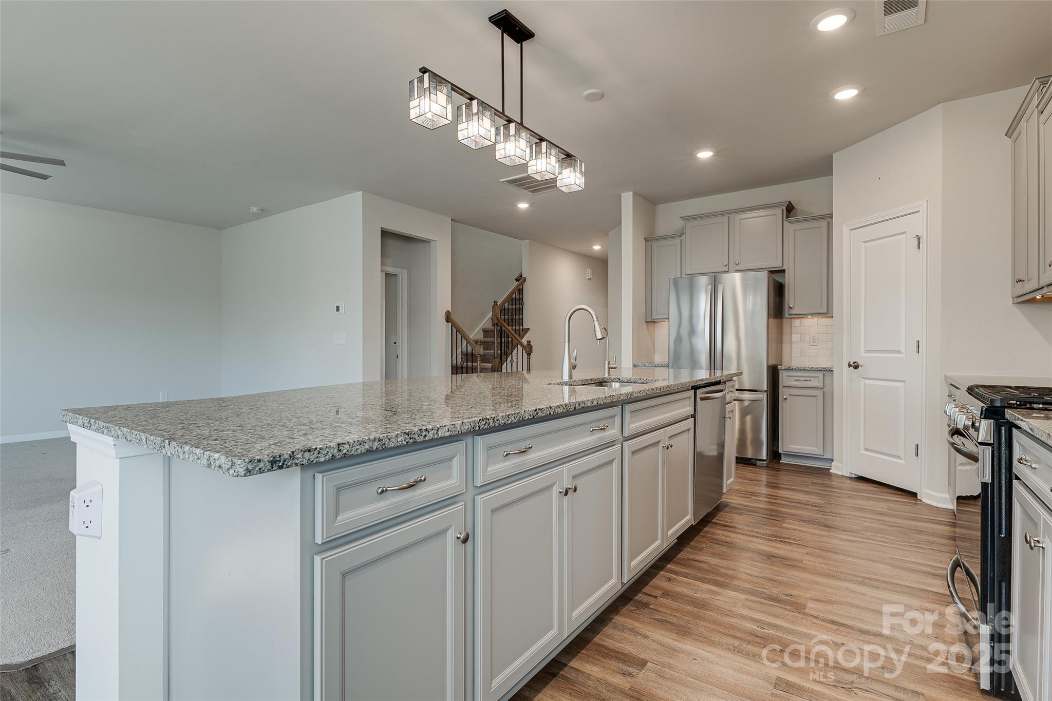 Charlotte, North Carolina, 28273, United States, 4 Bedrooms Bedrooms, ,3 BathroomsBathrooms,Residential,For Sale,1988941