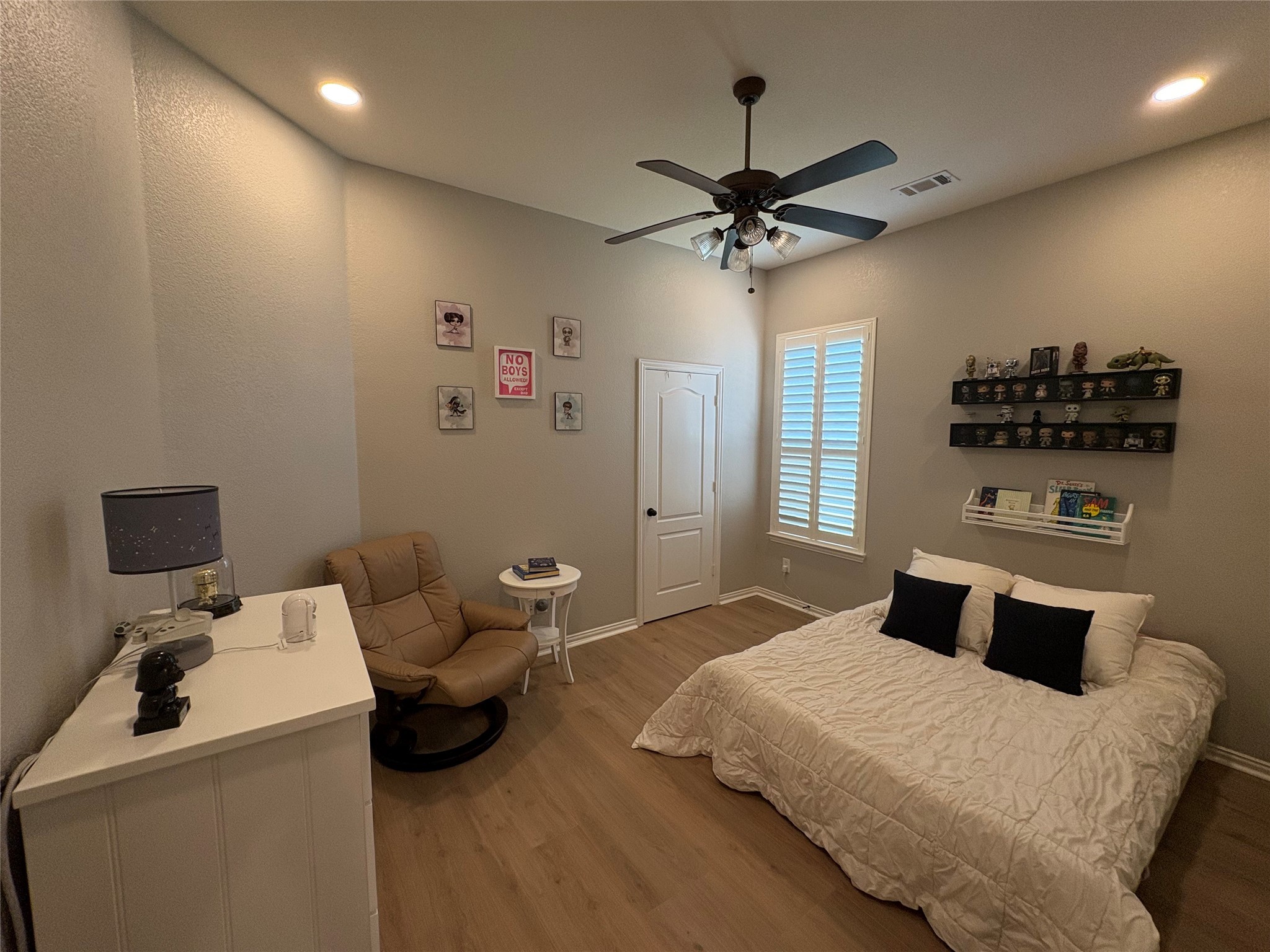 Rockwall, Texas, 75032, United States, 3 Bedrooms Bedrooms, ,3 BathroomsBathrooms,Residential,For Sale,1895593