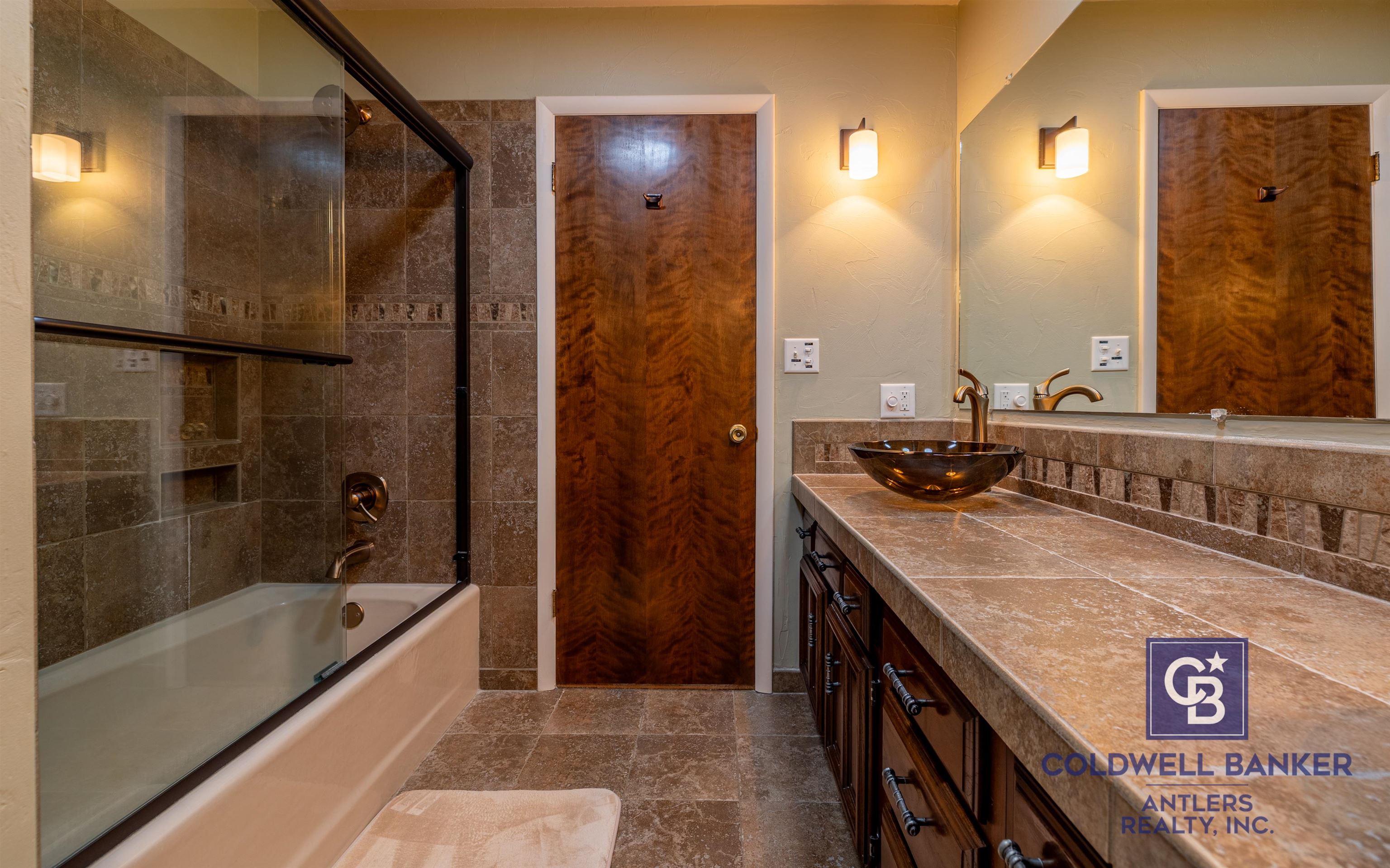 Powell, Wyoming, 82435, United States, 4 Bedrooms Bedrooms, ,1 BathroomBathrooms,Residential,For Sale,1912468