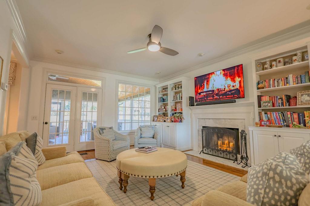 DALTON, Georgia, 30720, United States, 4 Bedrooms Bedrooms, ,4 BathroomsBathrooms,Residential,For Sale,2003034