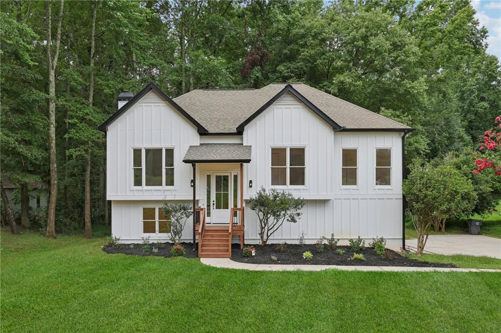 Alpharetta, Georgia, 30004, United States, 4 Bedrooms Bedrooms, ,3 BathroomsBathrooms,Residential,For Sale,1900649