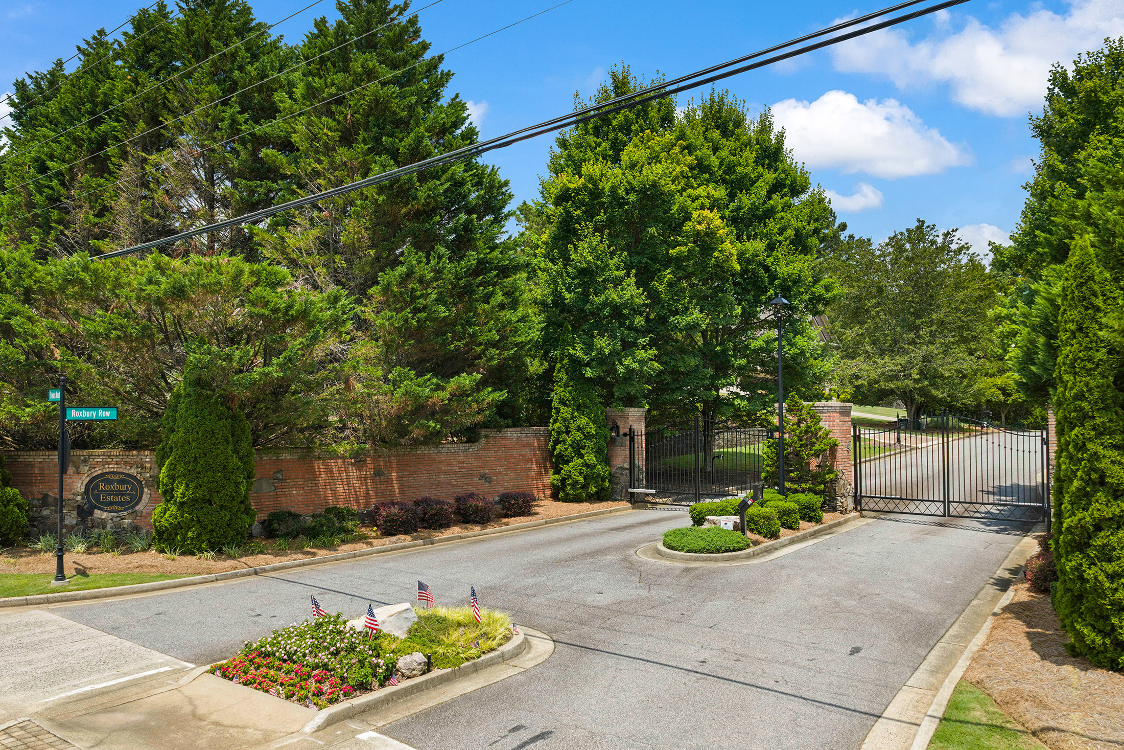  A Rare Opportunity in One of Milton’s Most Desirable Gated Communities - 物件實景