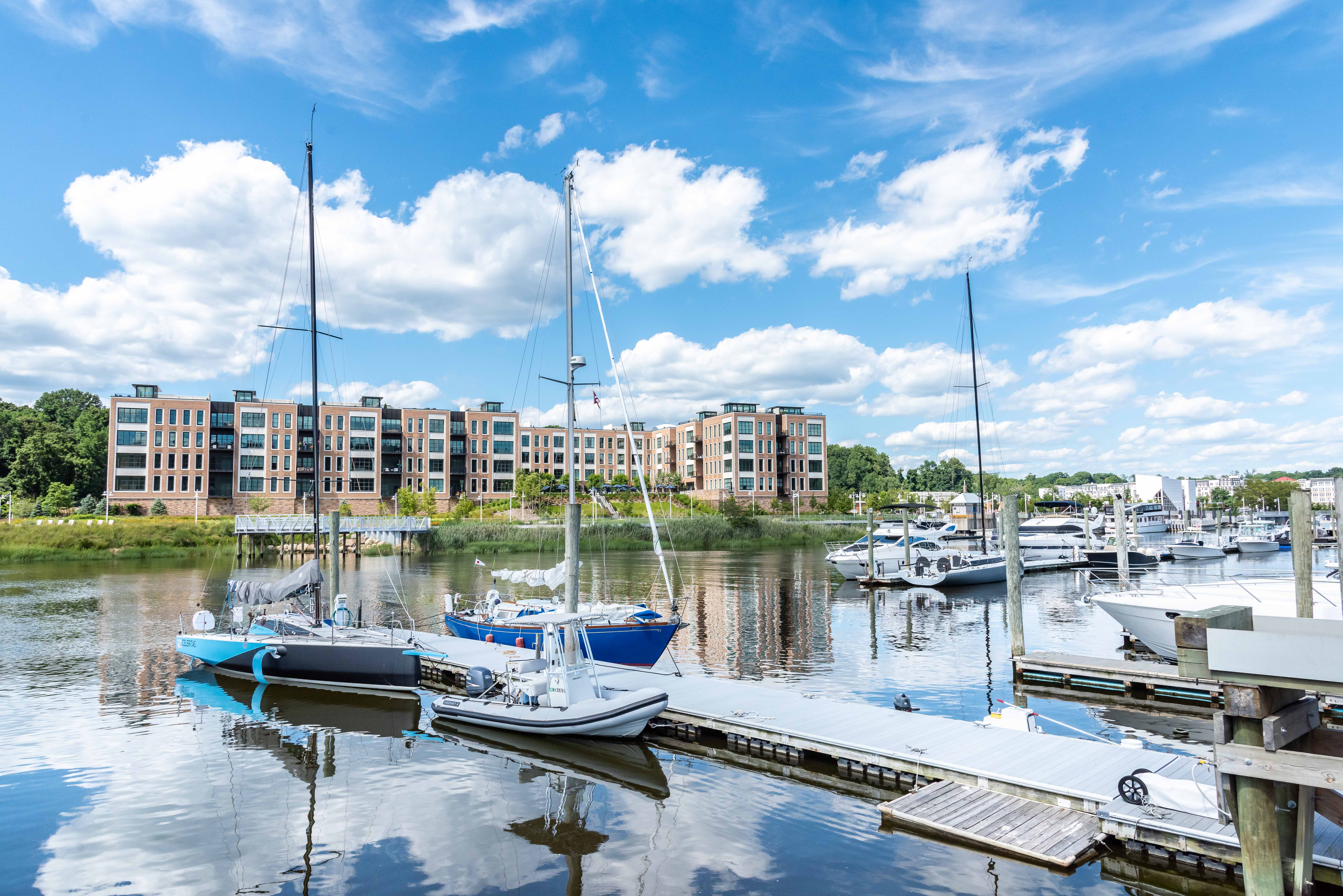  100 Garvies Point Road, Glen Cove, NY, 11542 - 物件實景