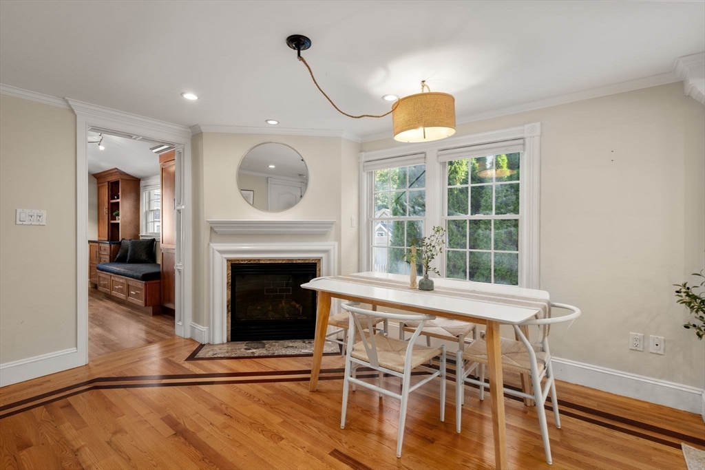 Concord, Massachusetts, 01742, United States, 3 Bedrooms Bedrooms, ,3 BathroomsBathrooms,Residential,For Sale,1949763