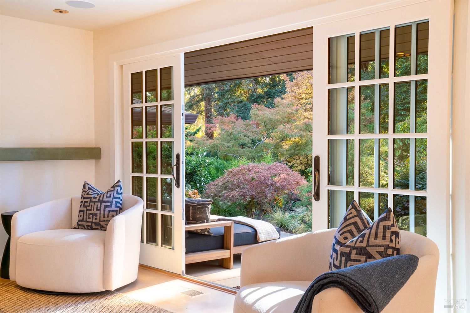 St. Helena, California, 94574, United States, 3 Bedrooms Bedrooms, ,5 BathroomsBathrooms,Residential,For Sale,1998865