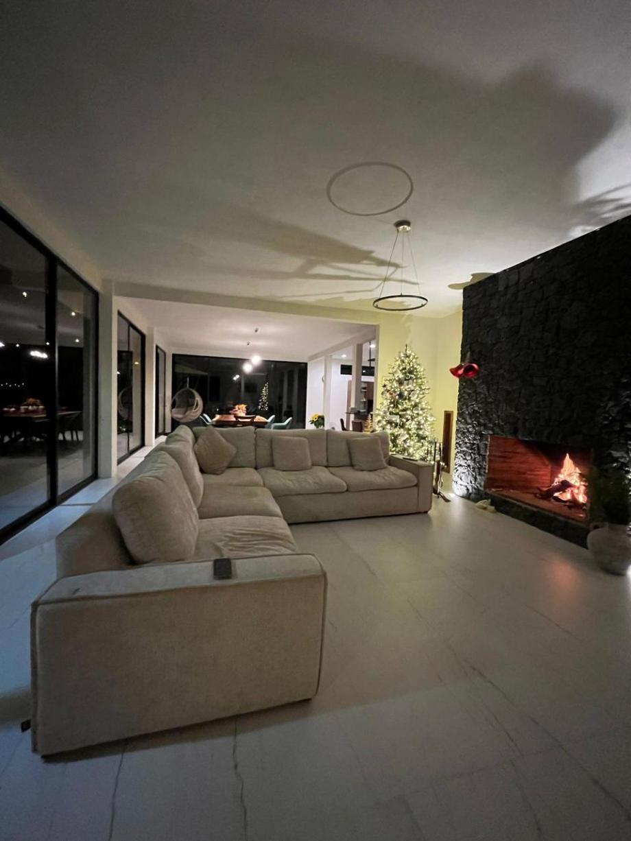 Amanalco, Estado de méxico, 51260, Mexico, 4 Bedrooms Bedrooms, ,4 BathroomsBathrooms,Residential,For Sale,1738865