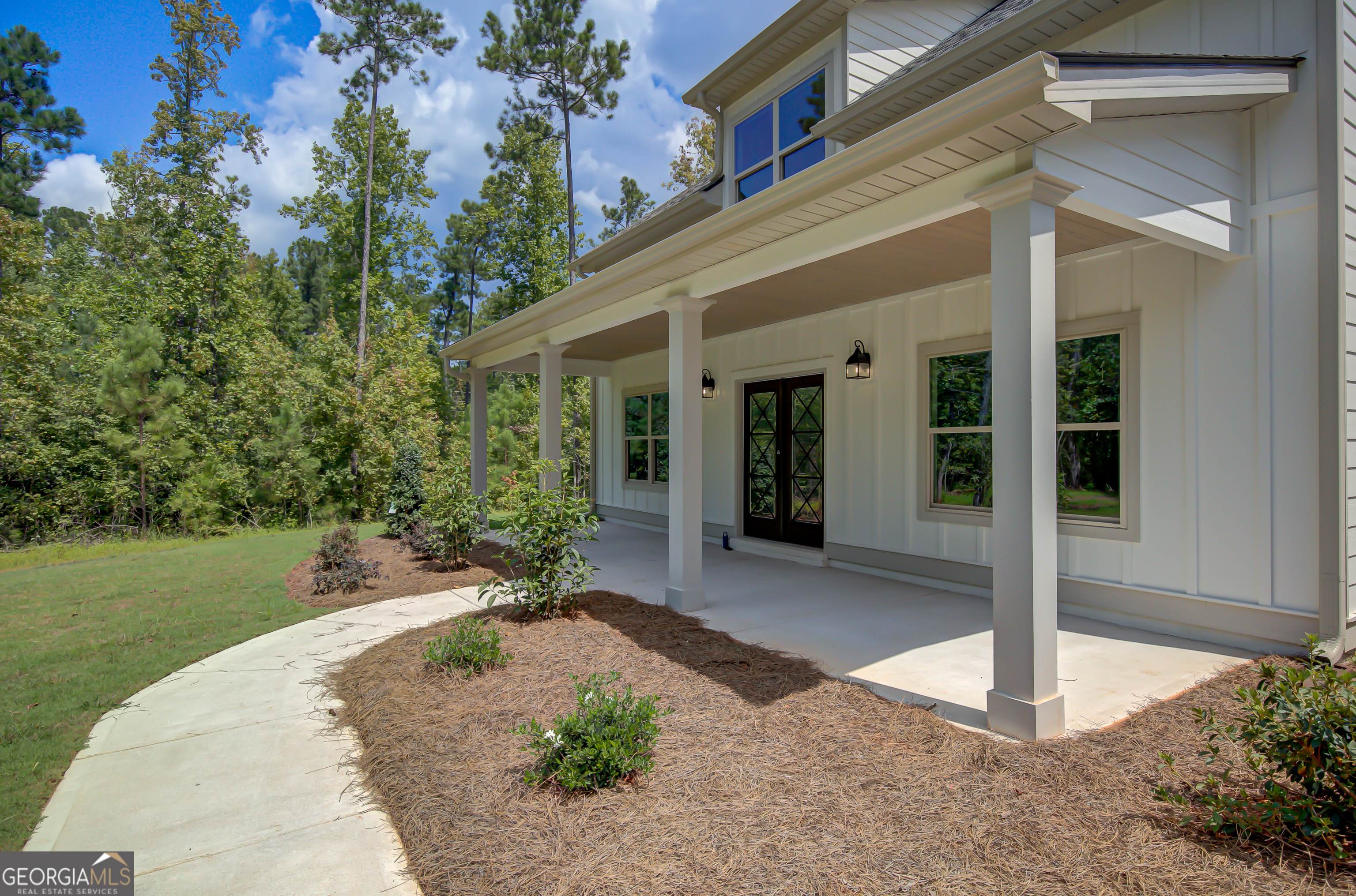 Senoia, Georgia, 30276, United States, 5 Bedrooms Bedrooms, ,4 BathroomsBathrooms,Residential,For Sale,1901806