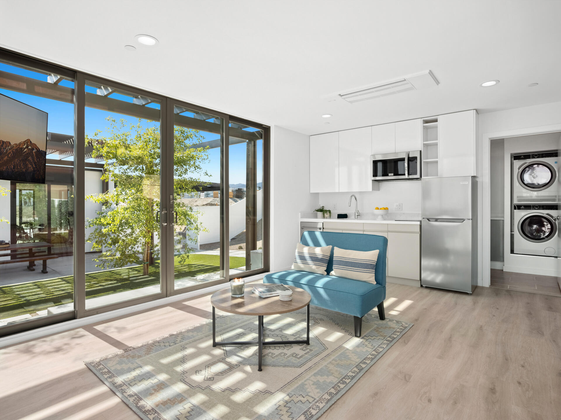 Desert Hot Springs, California, 92240, United States, 4 Bedrooms Bedrooms, ,Residential,For Sale,1998852